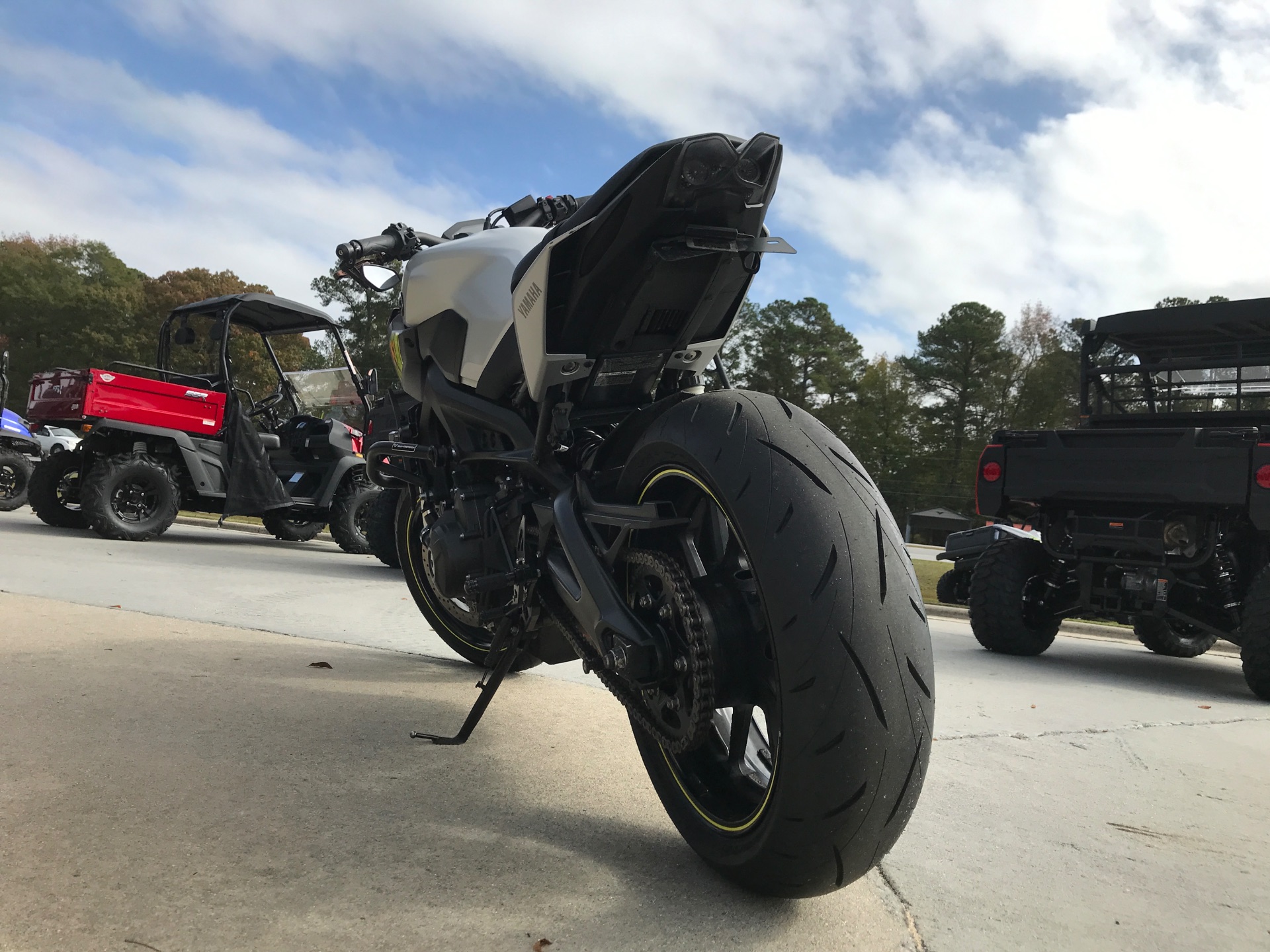 2017 Yamaha FZ-09 in Greenville, North Carolina - Photo 7