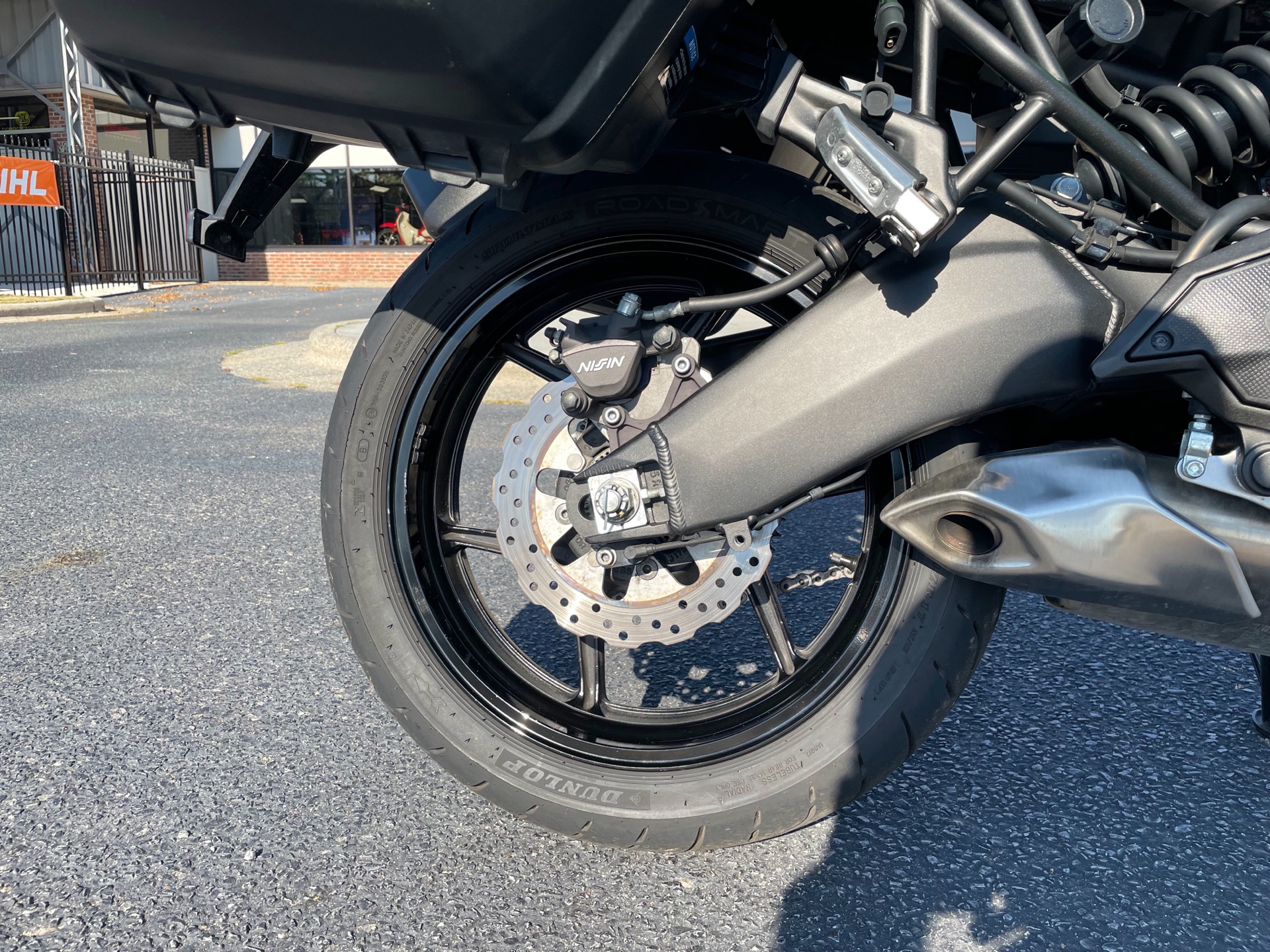2015 Kawasaki Versys® 650 ABS in Greenville, North Carolina - Photo 18