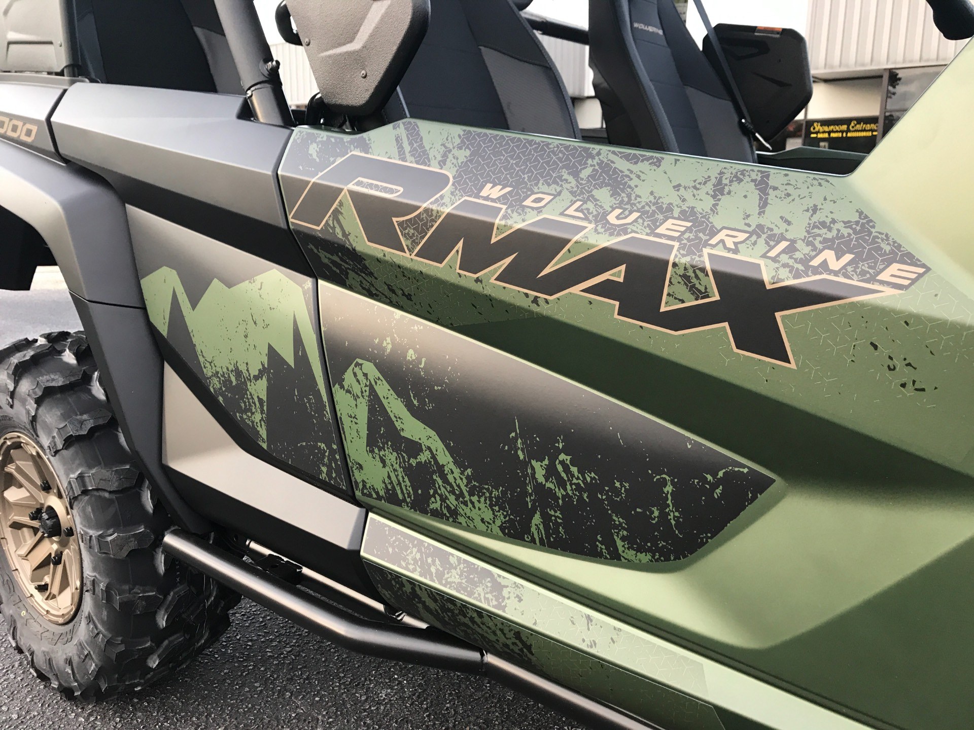 2021 Yamaha Wolverine RMAX4 1000 XT-R in Greenville, North Carolina - Photo 13