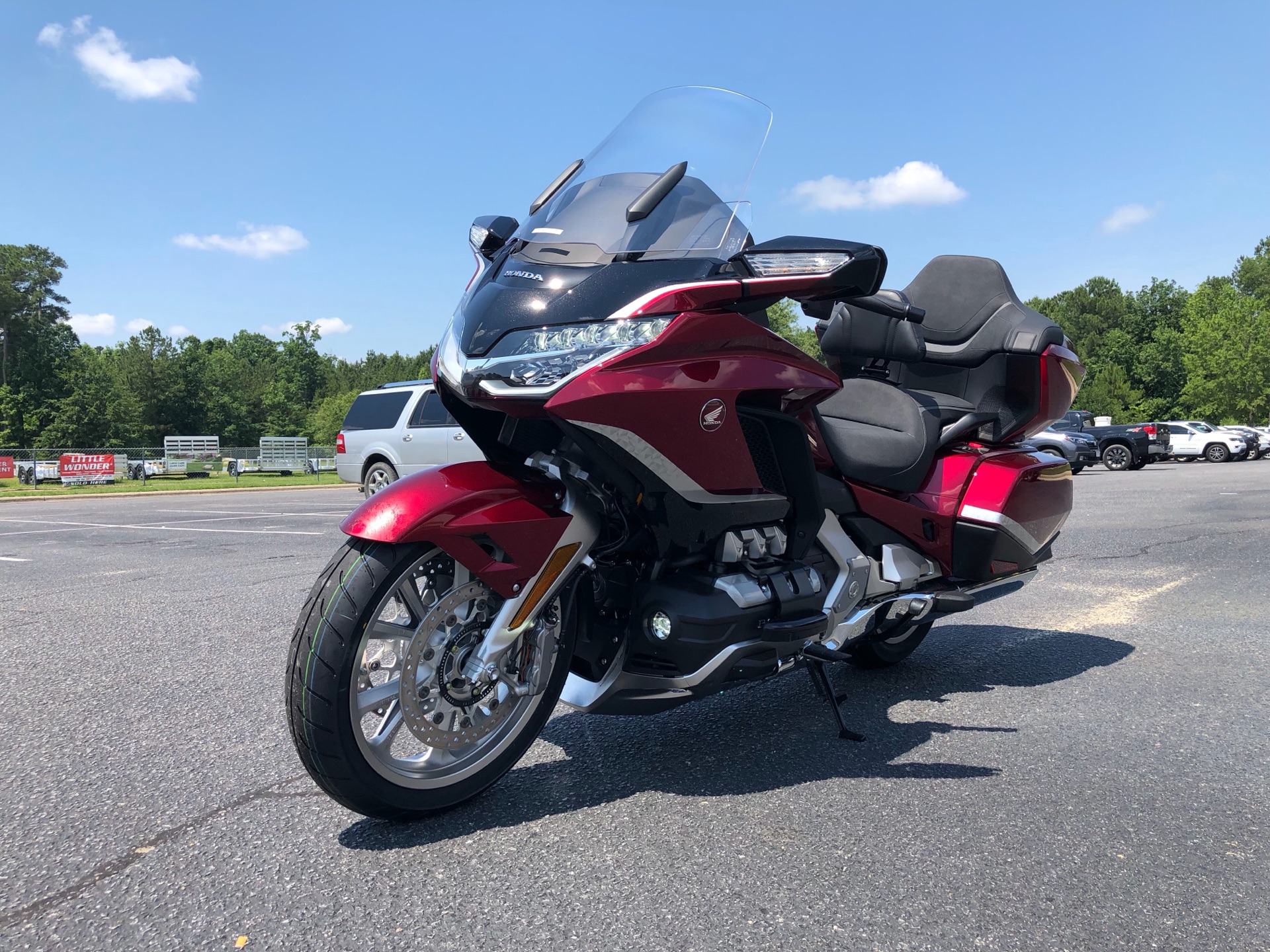 2021 Honda Gold Wing Tour Automatic DCT in Greenville, North Carolina - Photo 5