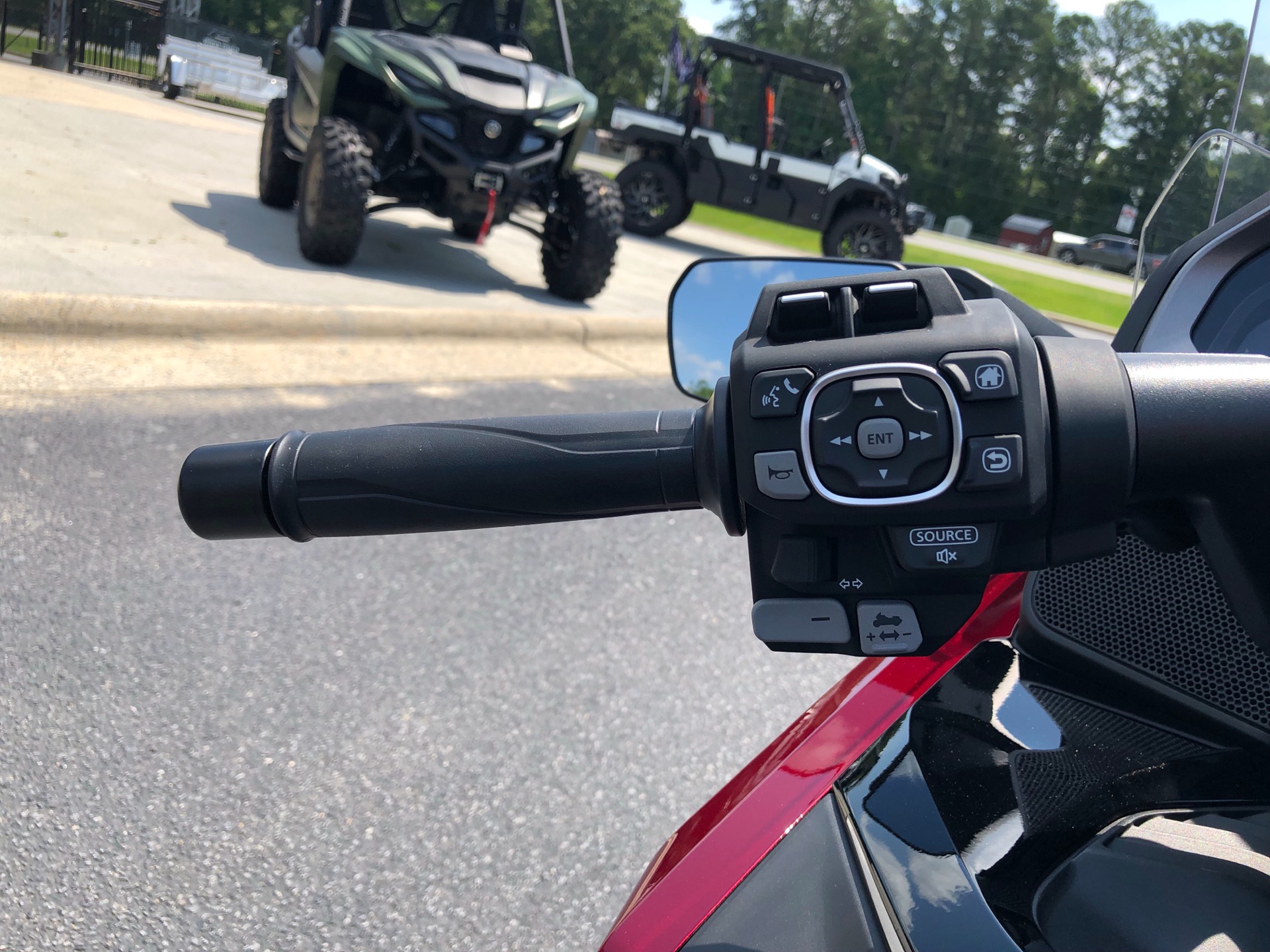 2021 Honda Gold Wing Tour Automatic DCT in Greenville, North Carolina - Photo 24