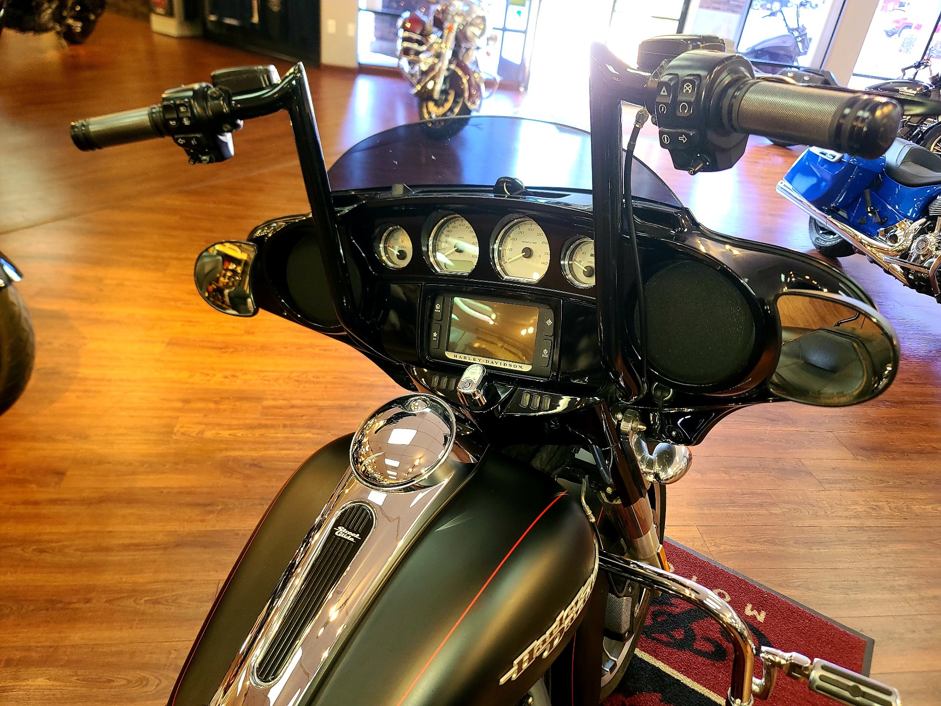 2014 Harley-Davidson Street Glide® Special in EL Cajon, California - Photo 9