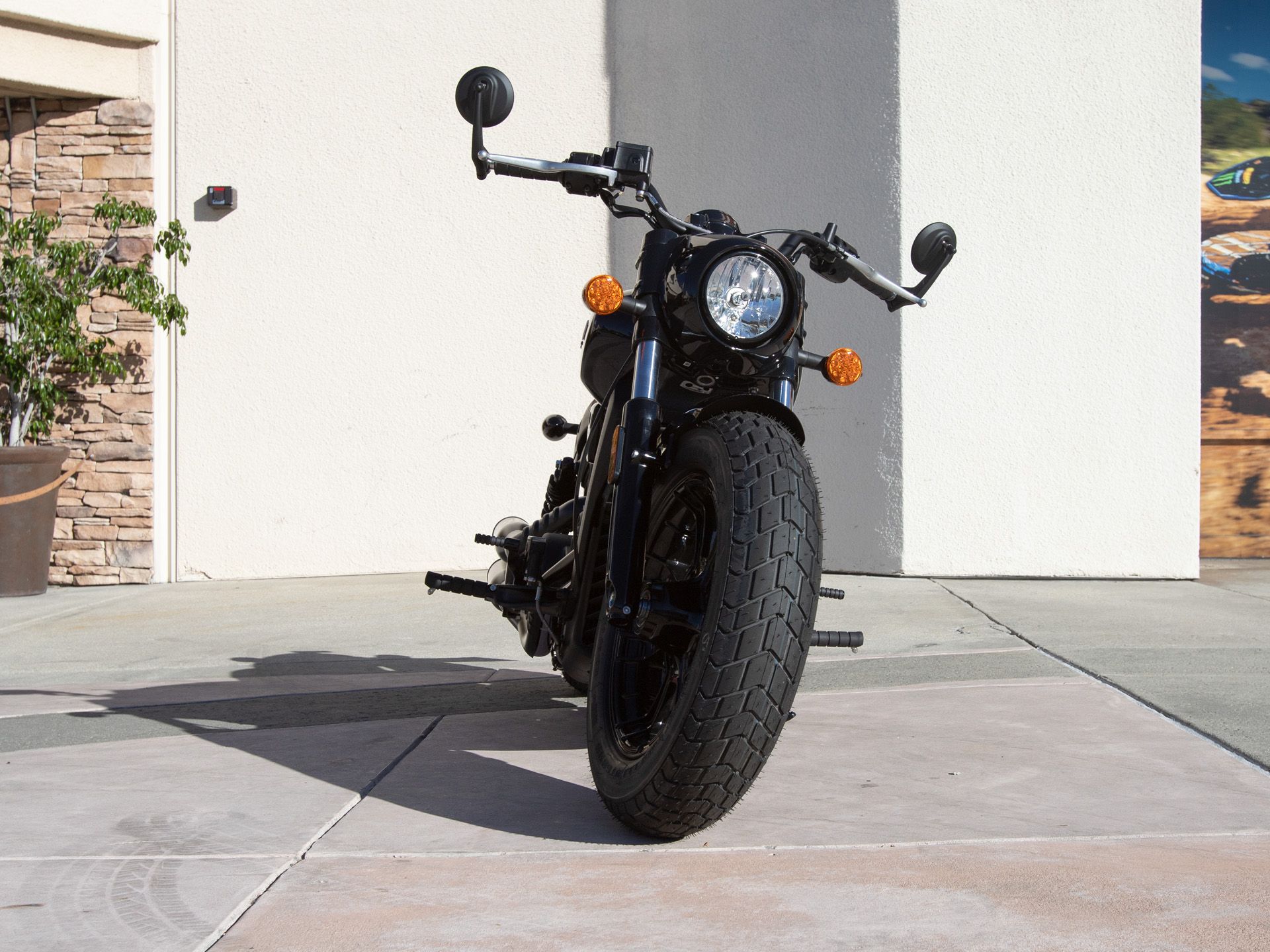 2022 Indian Motorcycle Scout® Bobber ABS Icon in EL Cajon, California - Photo 4