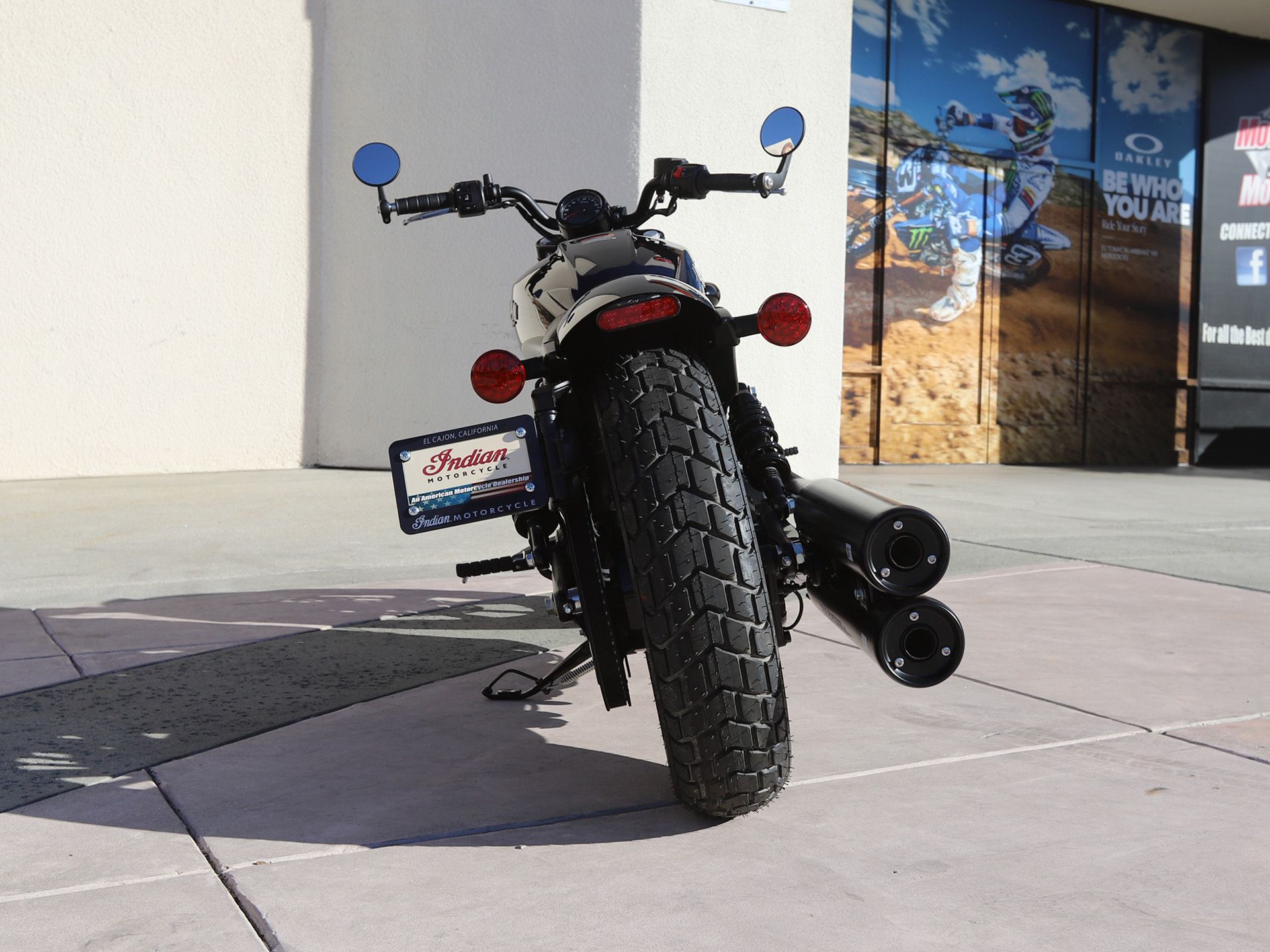 2022 Indian Motorcycle Scout® Bobber ABS Icon in EL Cajon, California - Photo 8