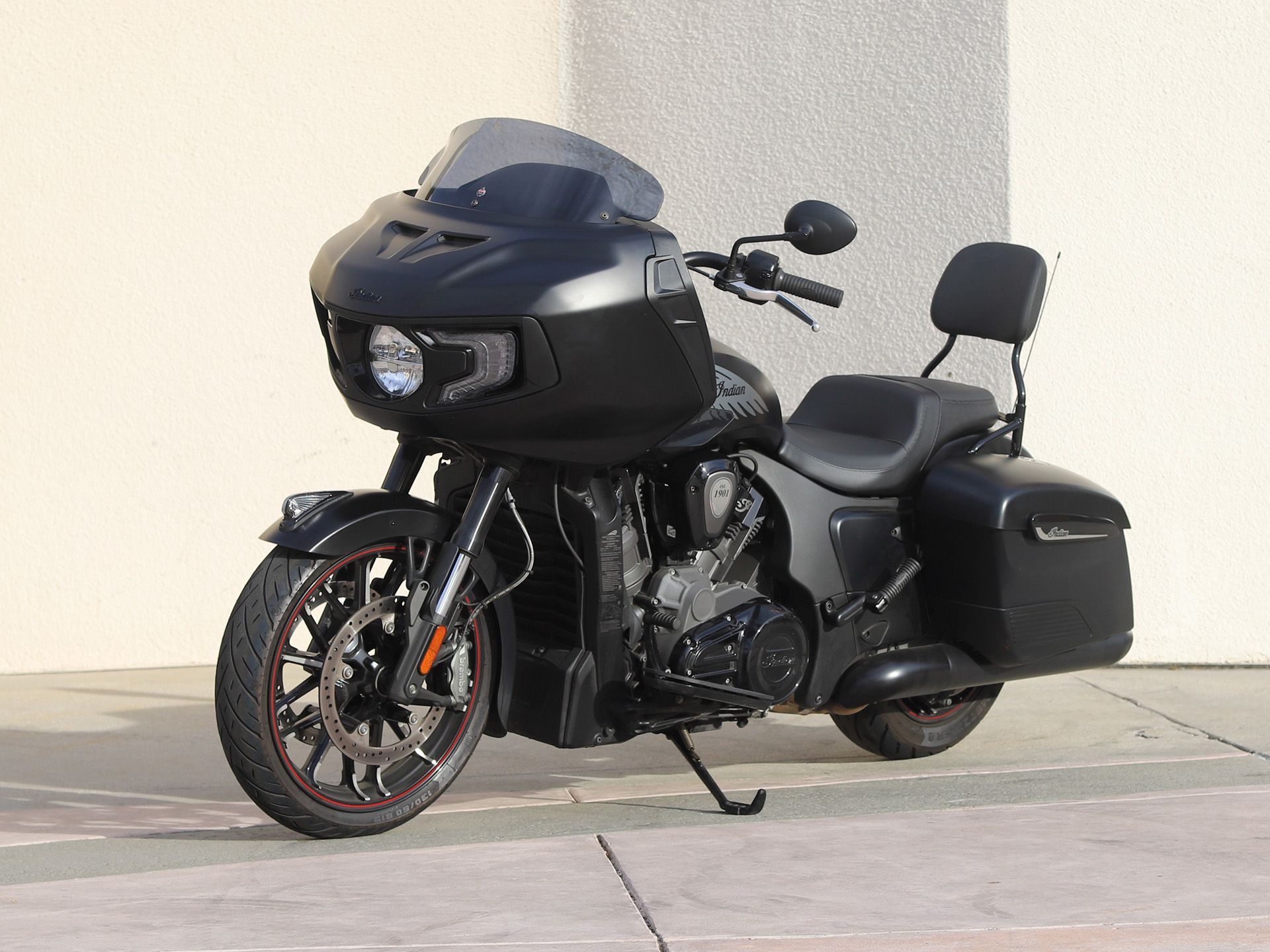 2021 Indian Motorcycle Challenger® Dark Horse® in EL Cajon, California - Photo 5