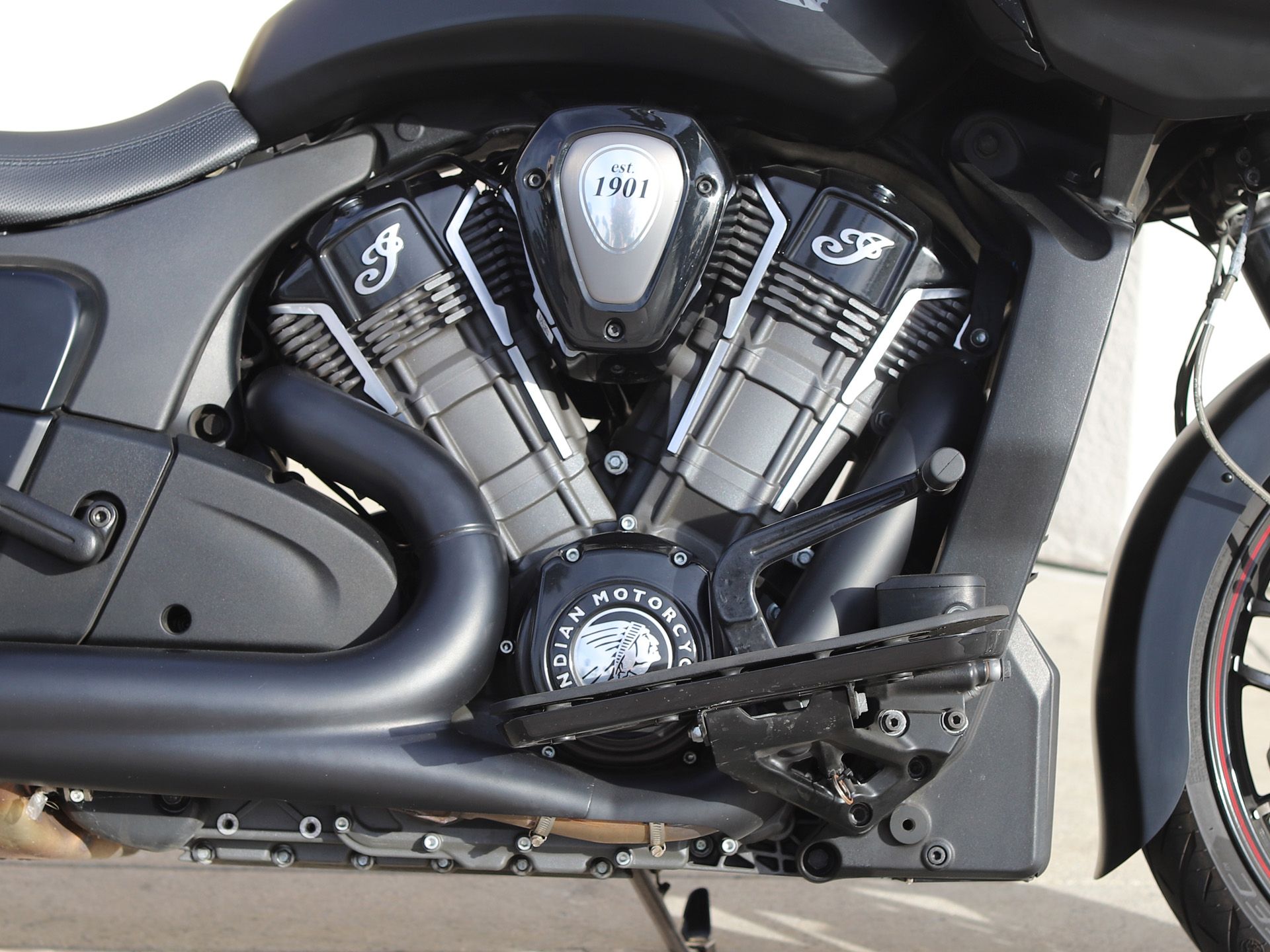 2021 Indian Motorcycle Challenger® Dark Horse® in EL Cajon, California - Photo 10
