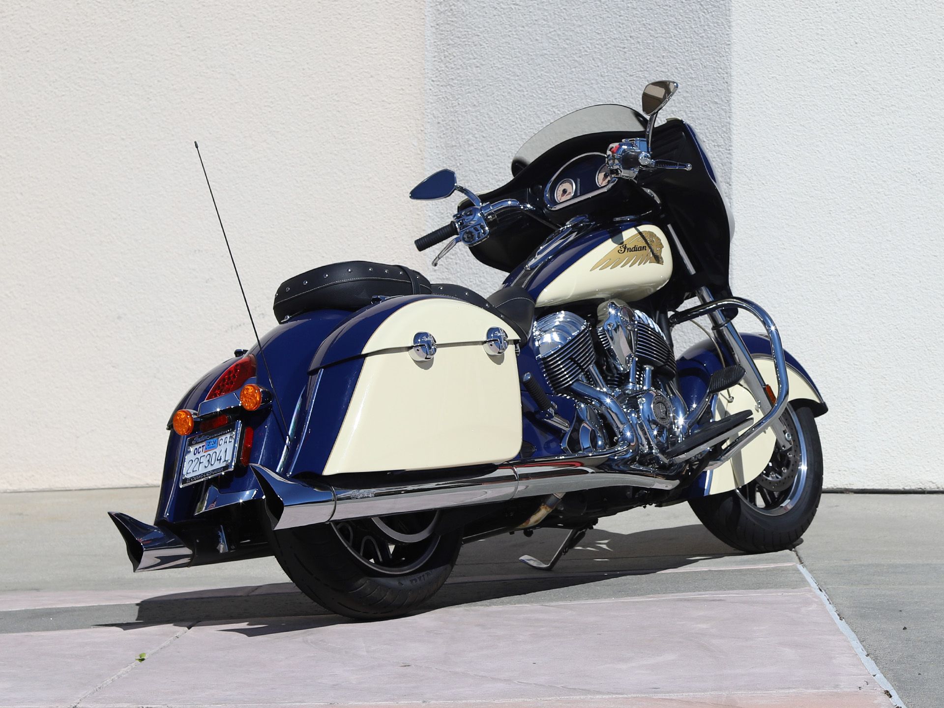 2015 Indian Motorcycle Chieftain® in EL Cajon, California - Photo 8