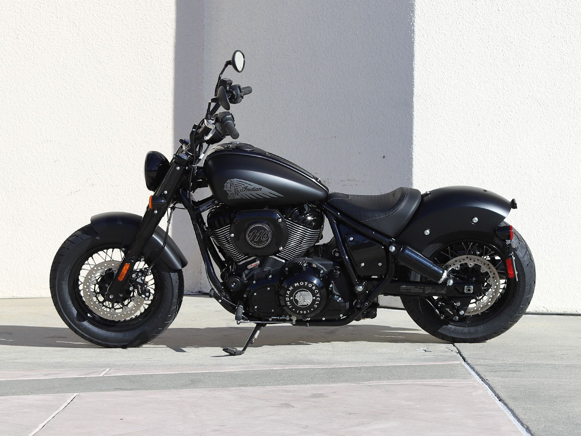 2024 Indian Motorcycle Chief Bobber Dark Horse® in EL Cajon, California - Photo 5