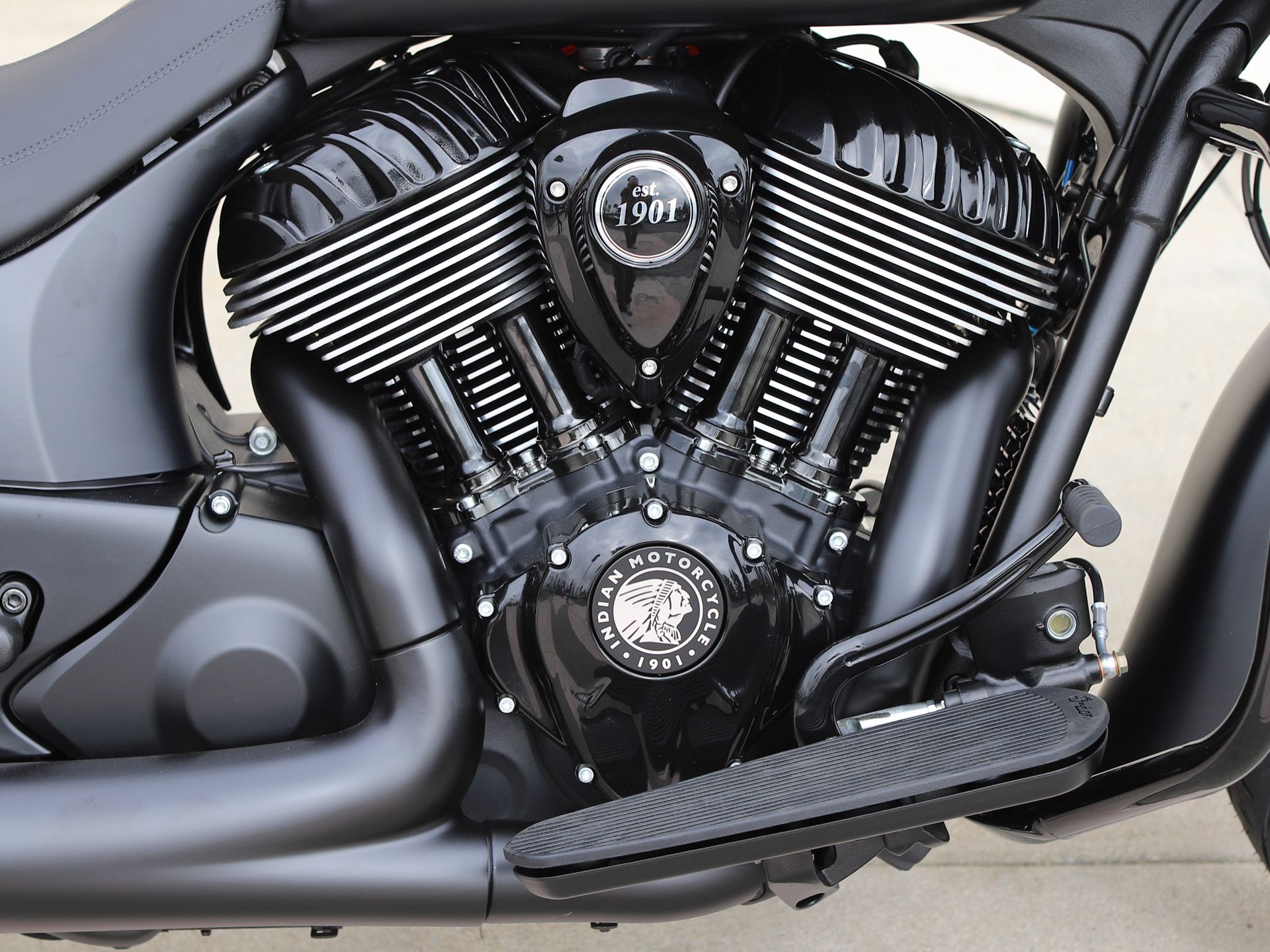 2023 Indian Motorcycle Chieftain® Dark Horse® in EL Cajon, California - Photo 9