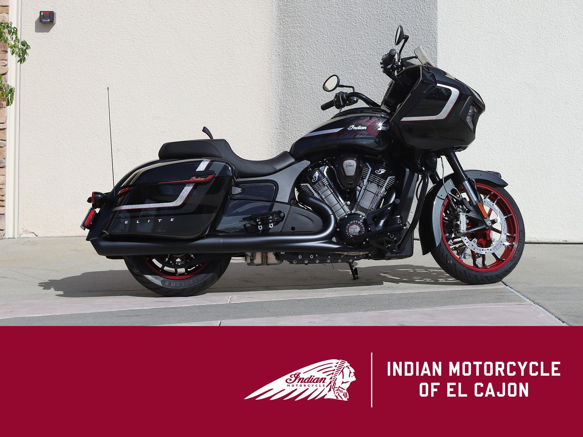2024 Indian Motorcycle Challenger® Elite in EL Cajon, California - Photo 1