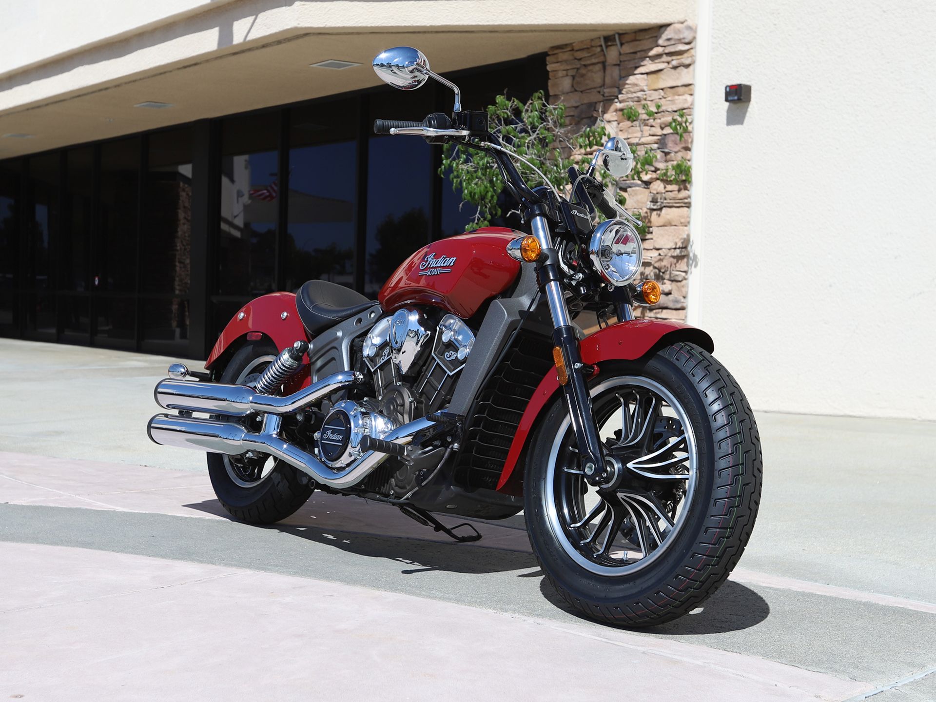 2016 Indian Scout™ ABS in EL Cajon, California - Photo 2