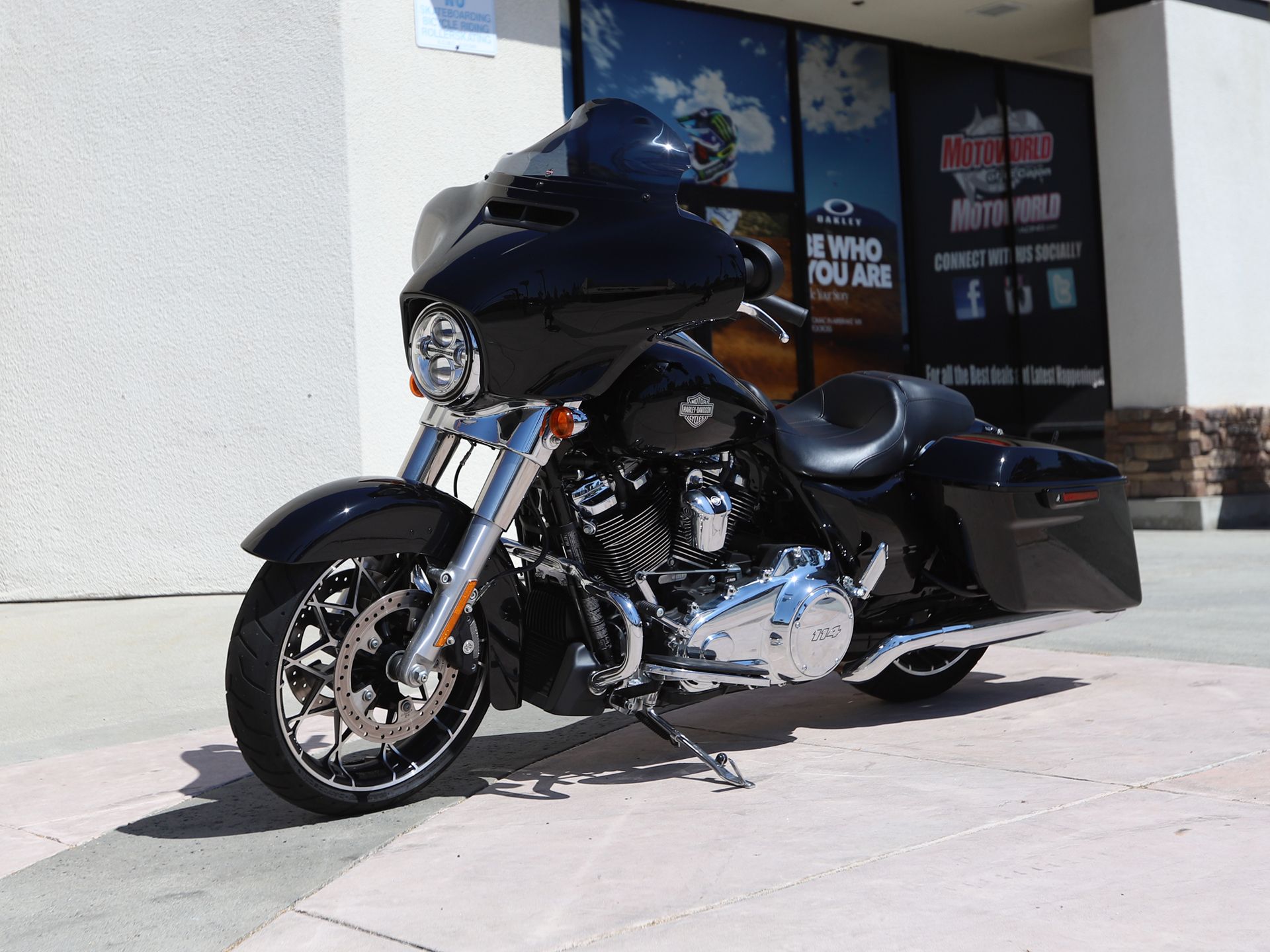 2021 Harley-Davidson Street Glide® Special in EL Cajon, California - Photo 5