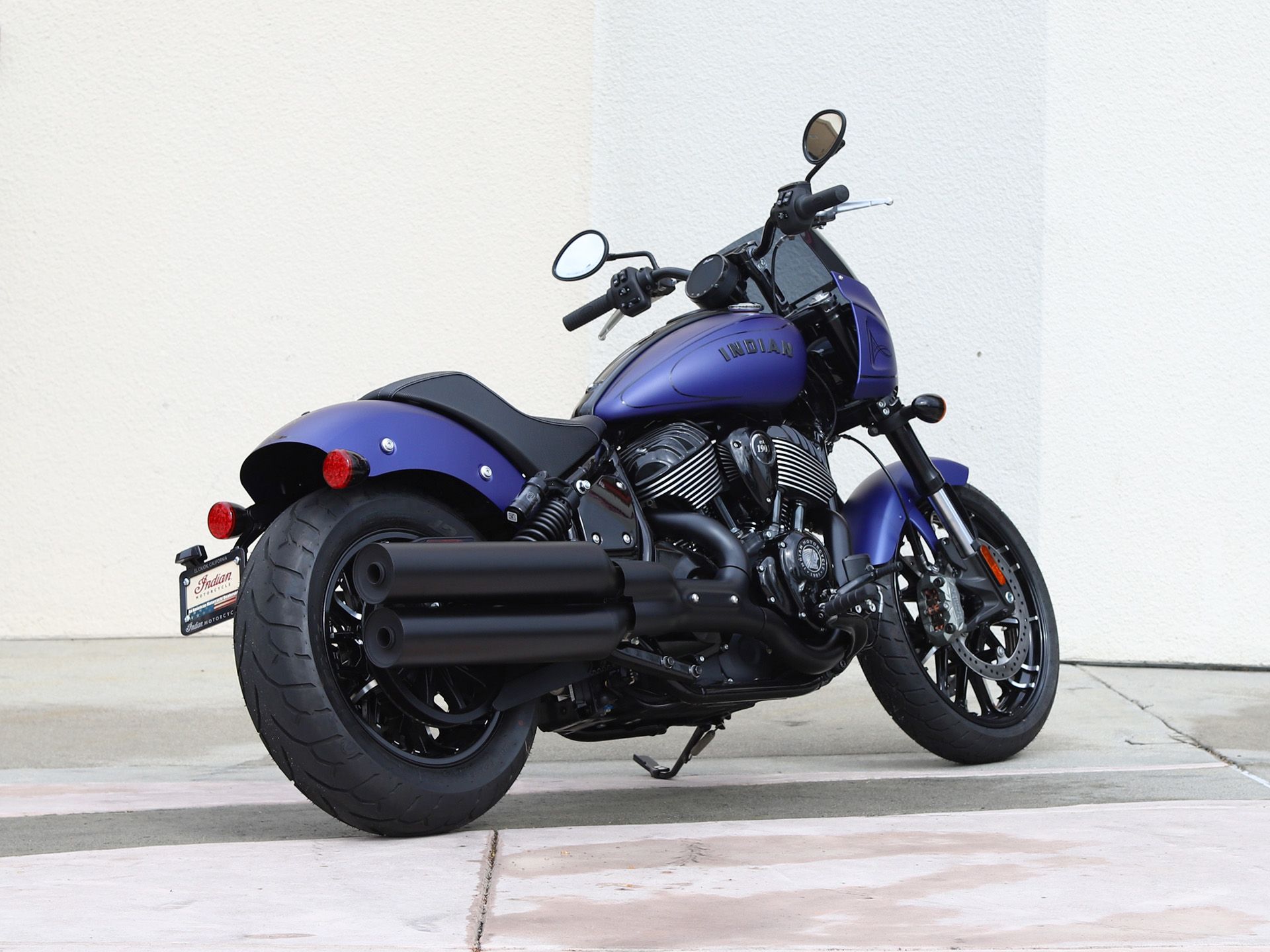 2023 Indian Motorcycle Sport Chief Dark Horse® Icon in EL Cajon, California - Photo 8