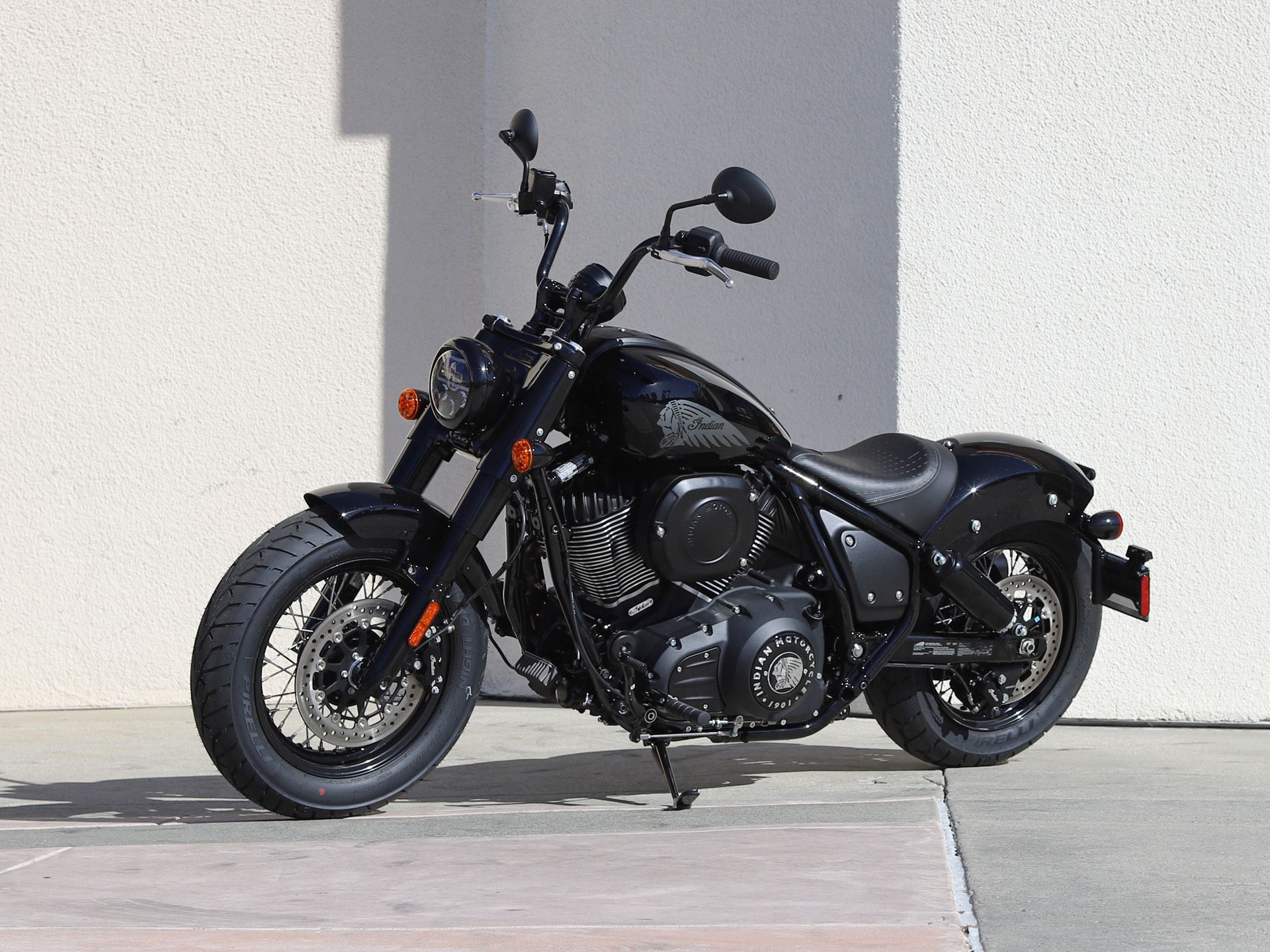 2023 Indian Motorcycle Chief Bobber ABS in EL Cajon, California - Photo 4