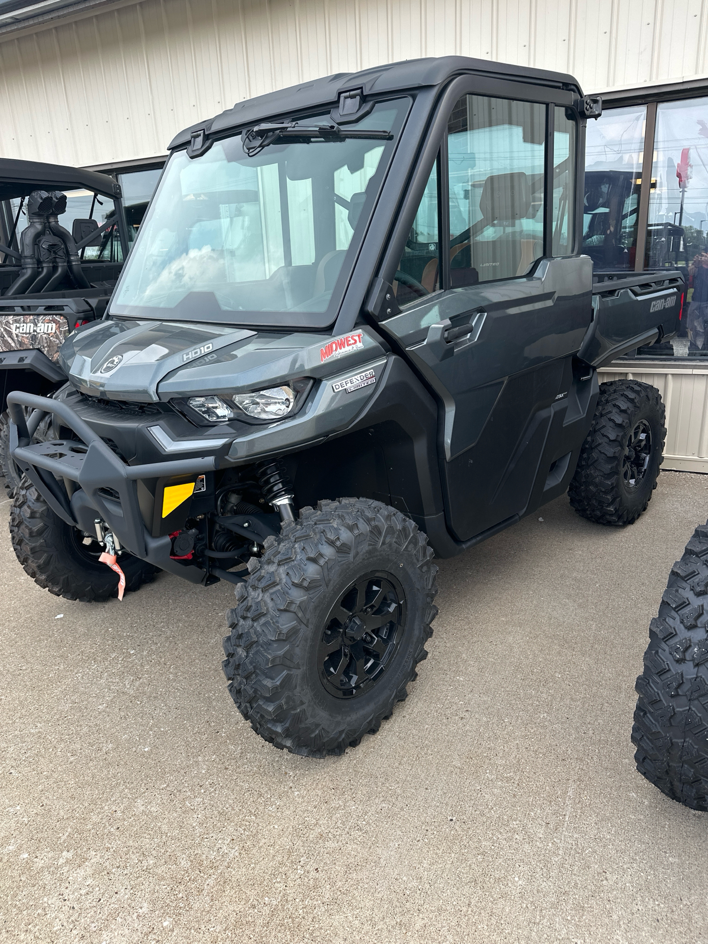 2024 Can-Am Defender Limited in Keokuk, Iowa - Photo 1