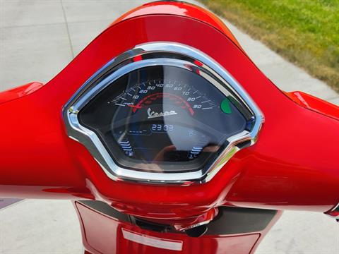 2024 Vespa GTS Super 300 in Forest Lake, Minnesota - Photo 8