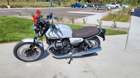 2022 Moto Guzzi V7 Special E5 in Columbus, Minnesota - Photo 1