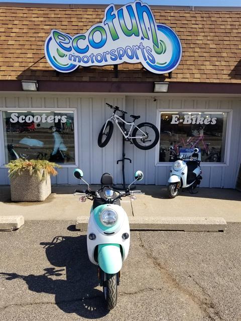 2022 Bintelli Escape 49cc Scooter in Columbus, Minnesota - Photo 9