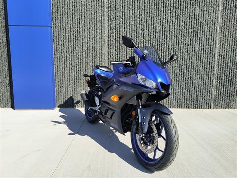 2023 Yamaha YZF-R3 ABS in Forest Lake, Minnesota - Photo 2
