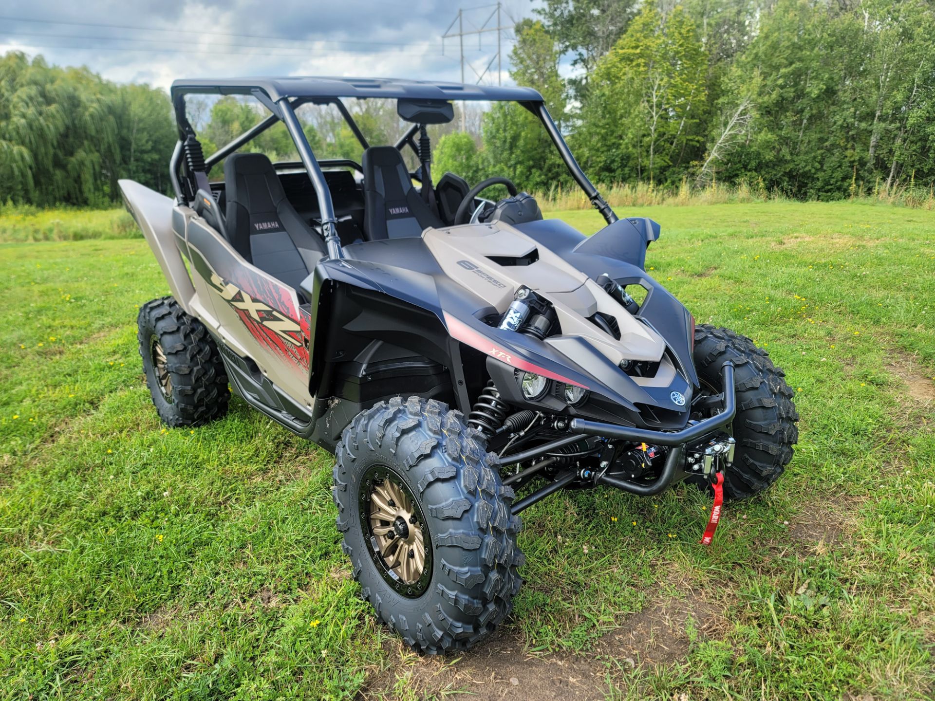 2024 Yamaha YXZ1000R SS XT-R in Forest Lake, Minnesota - Photo 2