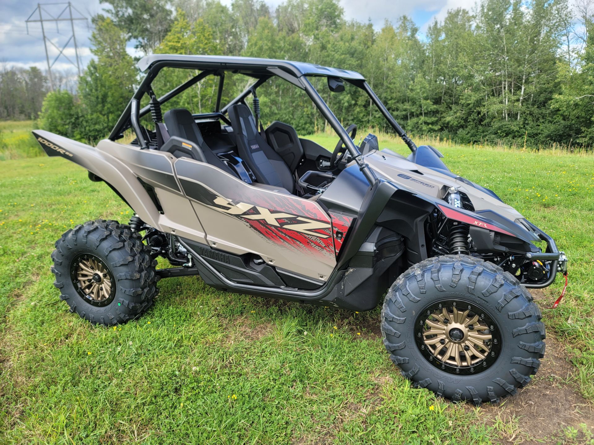 2024 Yamaha YXZ1000R SS XT-R in Forest Lake, Minnesota - Photo 1