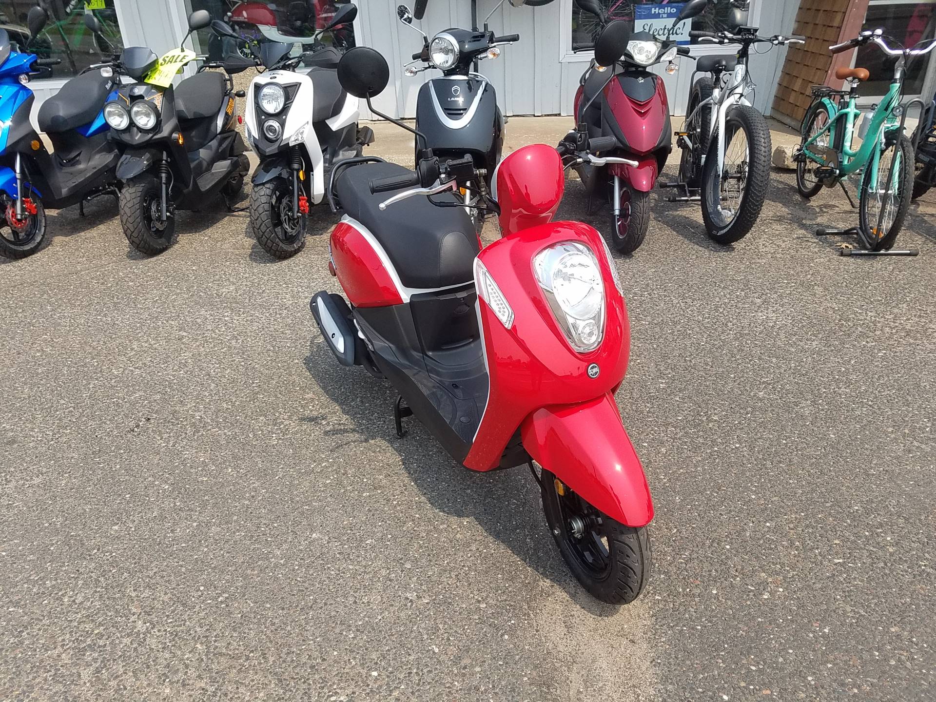 2024 SYM Mio 49cc Scooter in Forest Lake, Minnesota - Photo 1