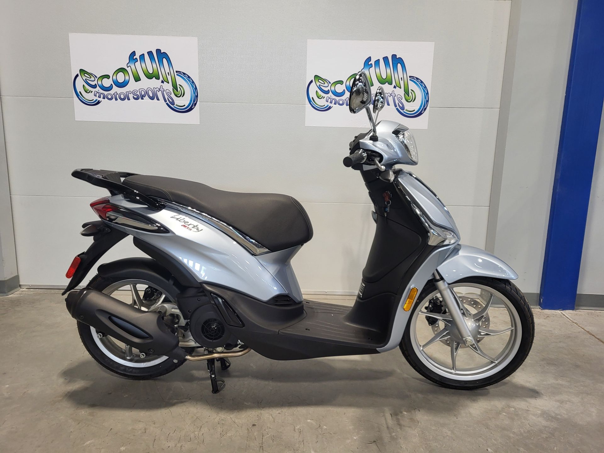 2024 Piaggio Liberty 150 in Forest Lake, Minnesota - Photo 3