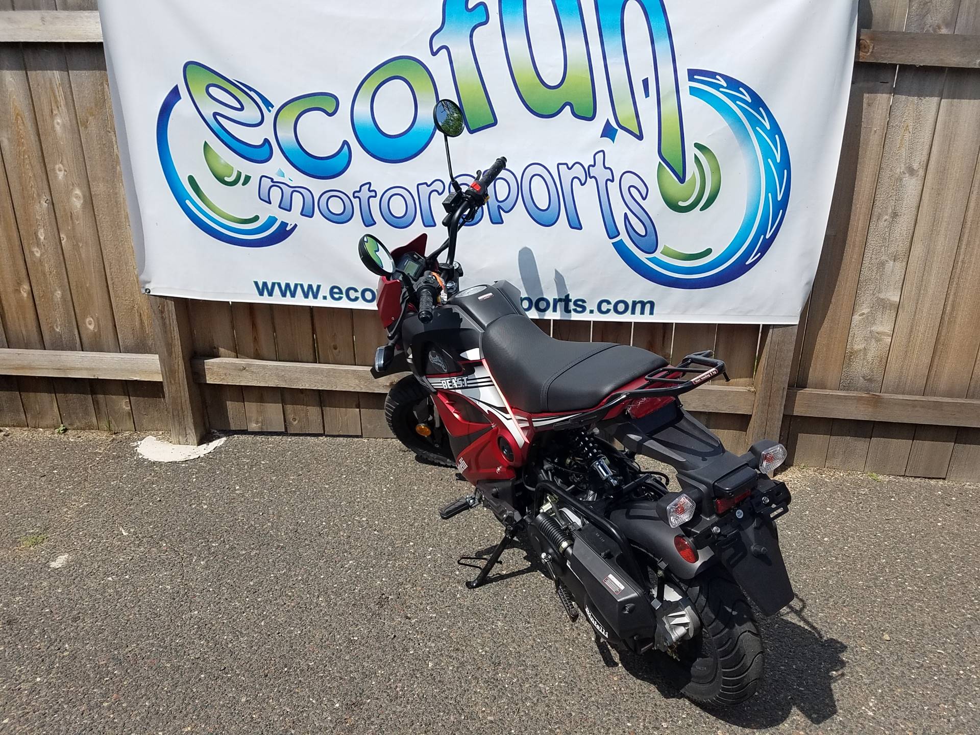 2021 YNGF Beast 150cc Scooter in Forest Lake, Minnesota - Photo 8