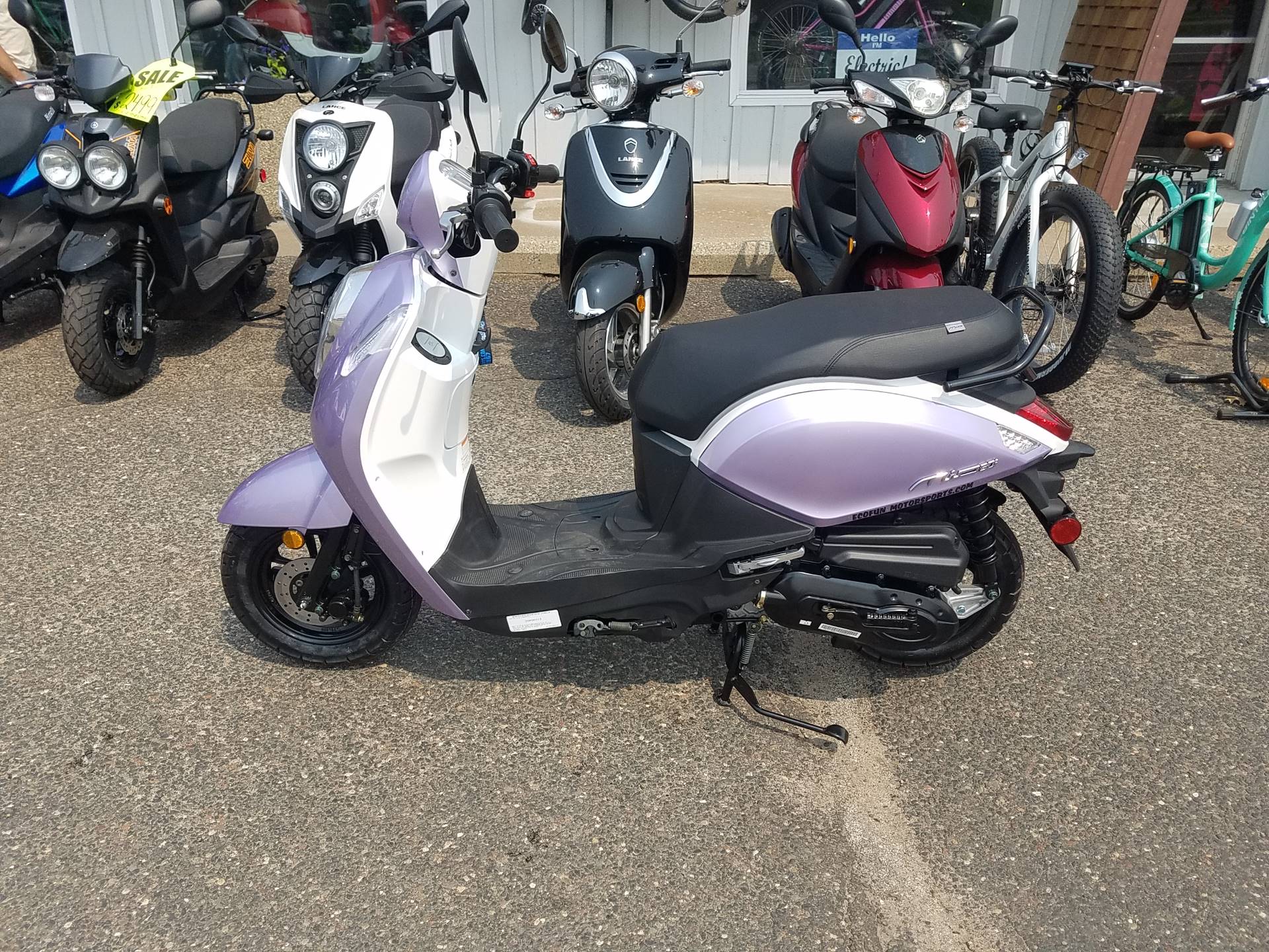 2021 SYM Mio 49cc Scooter in Forest Lake, Minnesota - Photo 3