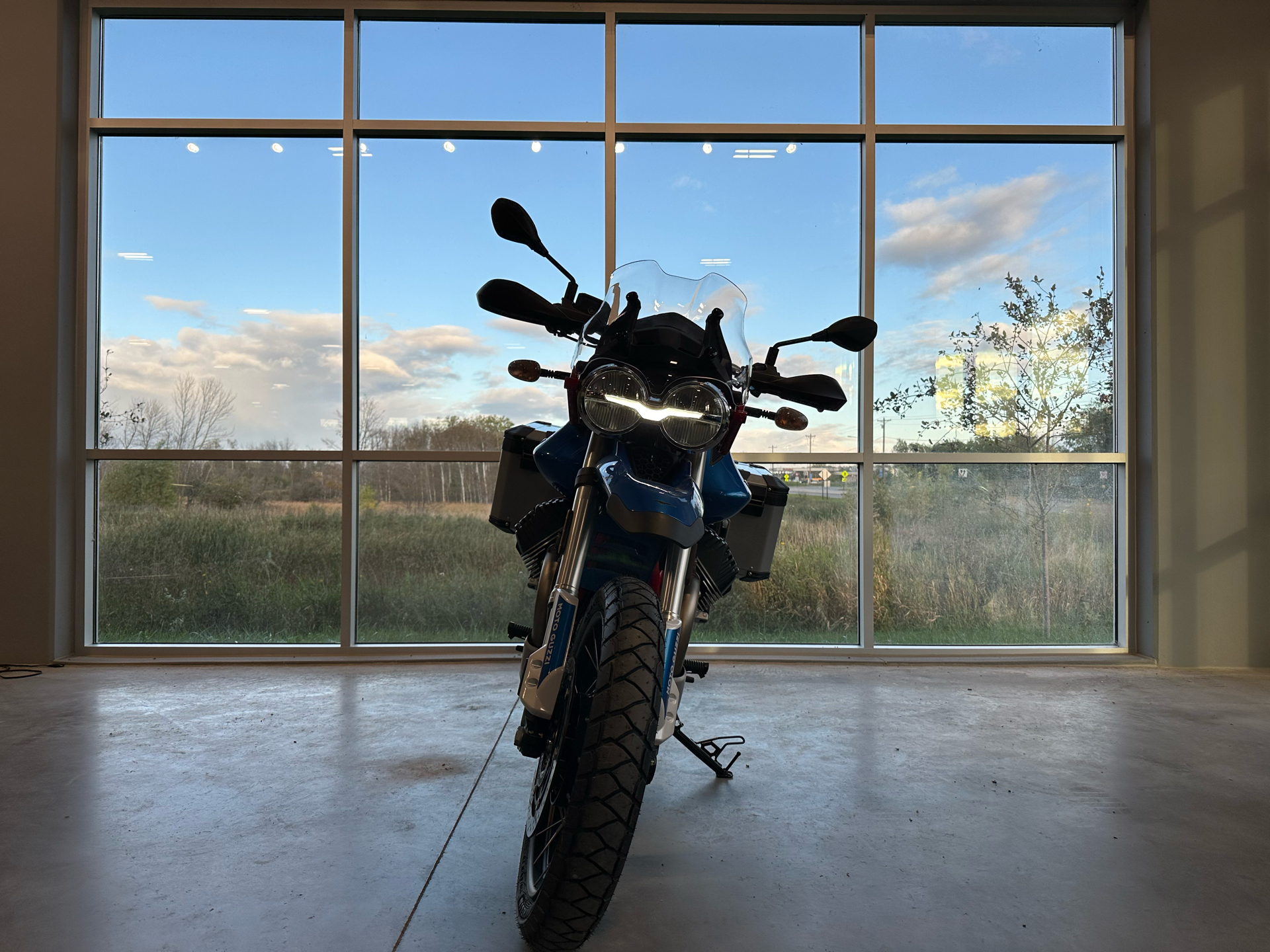 2023 Moto Guzzi V85 TT Adventure in Forest Lake, Minnesota - Photo 6