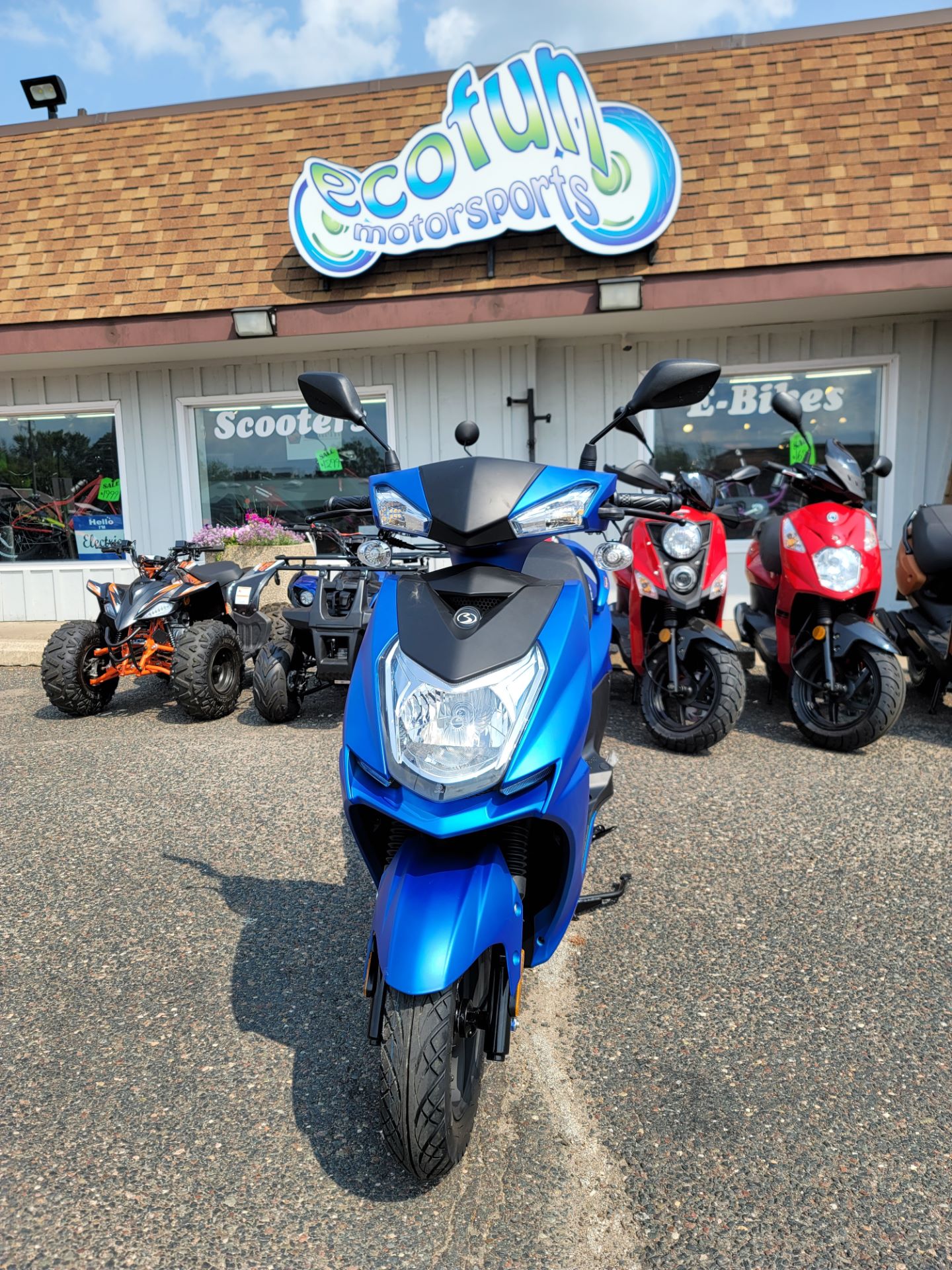 2022 YNGF Flash 49cc Scooter in Forest Lake, Minnesota - Photo 6