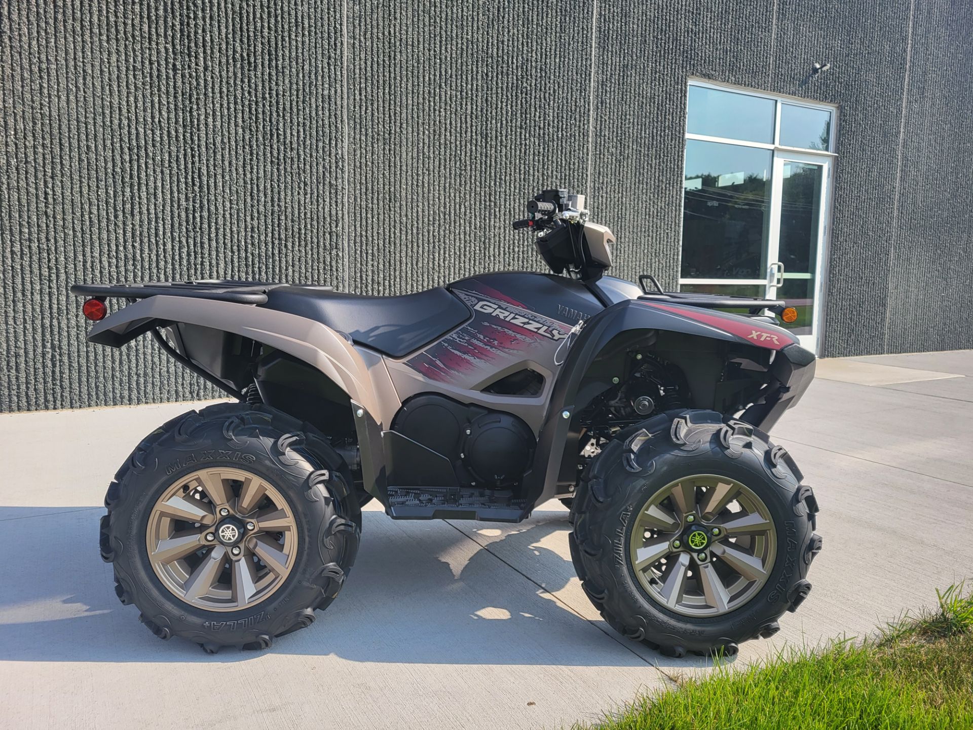 2024 Yamaha Grizzly EPS XT-R in Forest Lake, Minnesota - Photo 3