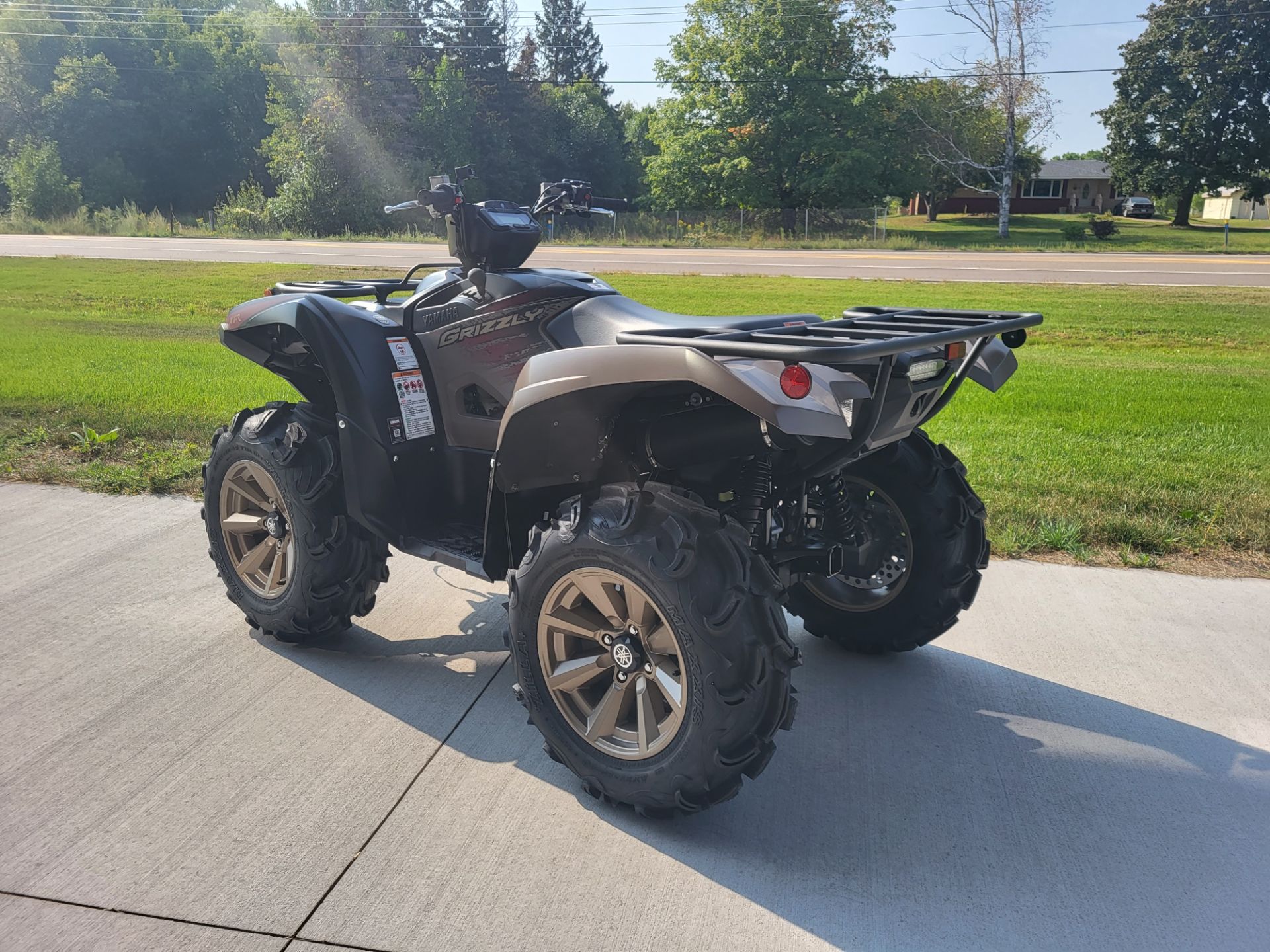 2024 Yamaha Grizzly EPS XT-R in Forest Lake, Minnesota - Photo 6