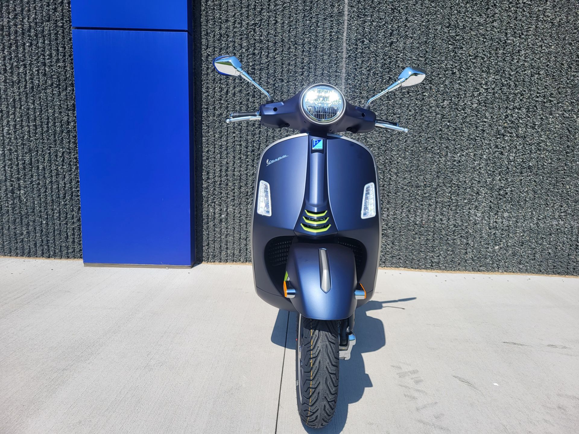 2024 Vespa GTS Super 300 Tech in Forest Lake, Minnesota - Photo 5