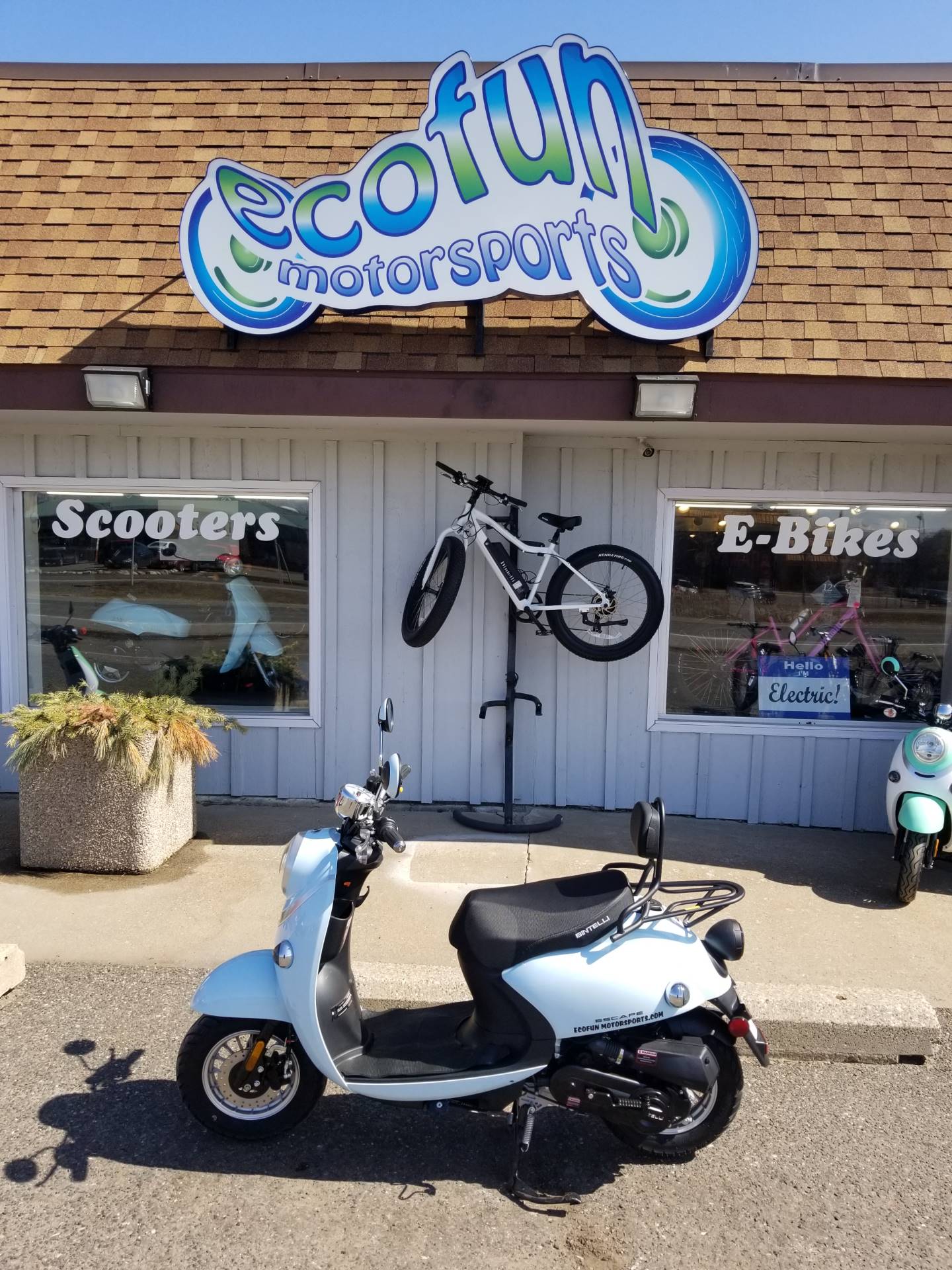 2022 YNGF Escape 49cc Scooter in Columbus, Minnesota - Photo 4
