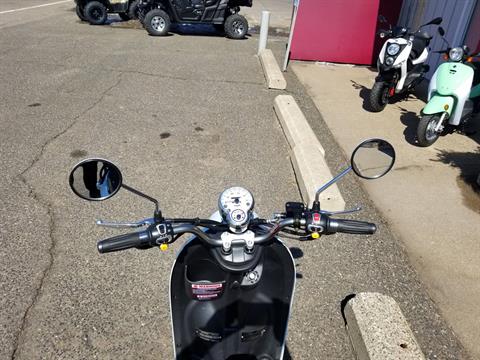 2022 YNGF Escape 49cc Scooter in Columbus, Minnesota - Photo 10
