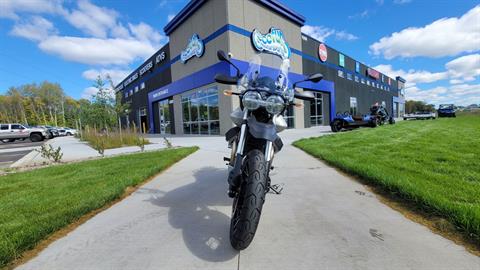 2022 Moto Guzzi V85 TT Travel E5 in Columbus, Minnesota - Photo 6