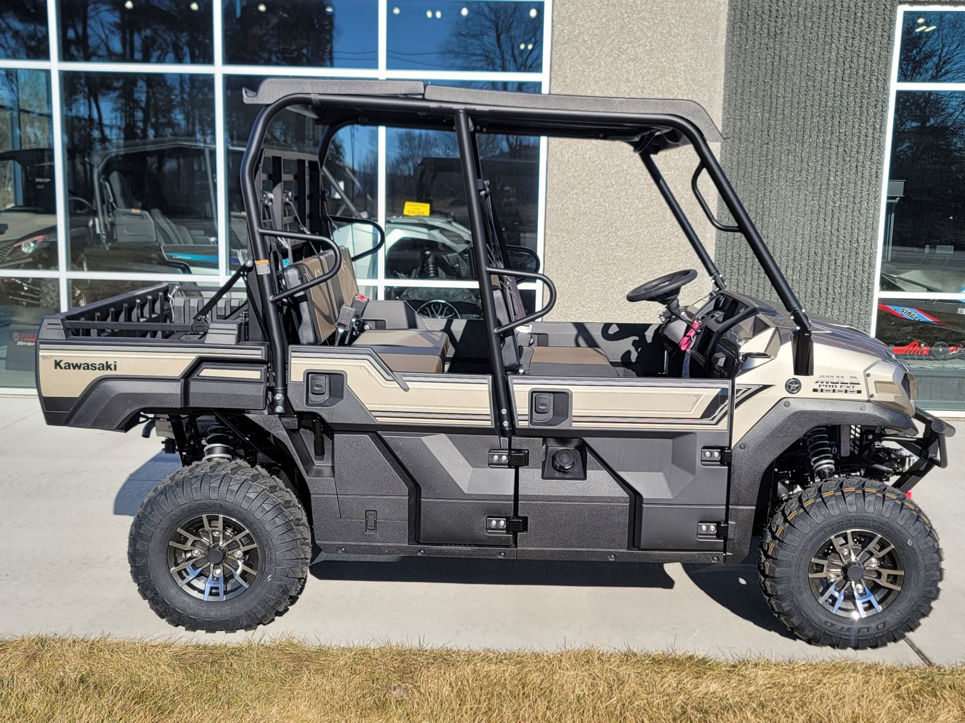 2024 Kawasaki MULE PRO-FXT 1000 LE Ranch Edition in Forest Lake, Minnesota - Photo 2