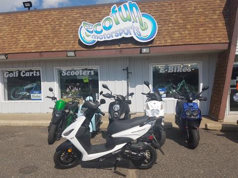 2021 ZHNG Racestar 49cc Scooter in Forest Lake, Minnesota - Photo 6