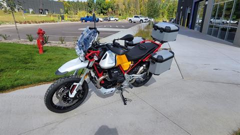 2022 Moto Guzzi V85 TT Adventure E5 in Columbus, Minnesota - Photo 4