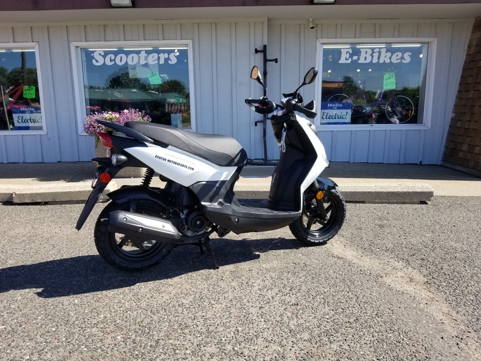 2024 Lance Powersports Cabo 49cc Scooter in Forest Lake, Minnesota - Photo 5