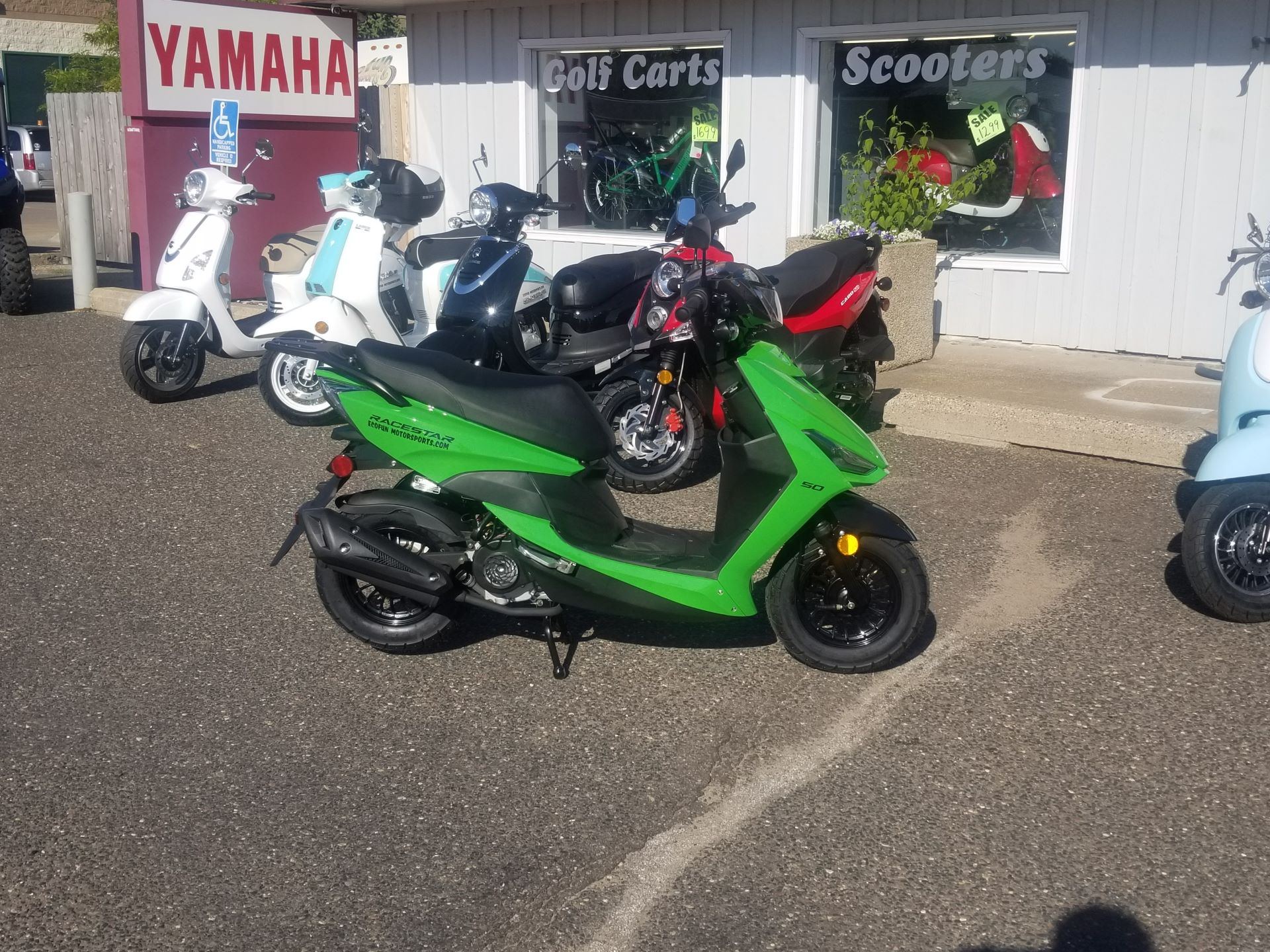 2022 ZHNG Racestar 150cc Scooter in Forest Lake, Minnesota - Photo 8