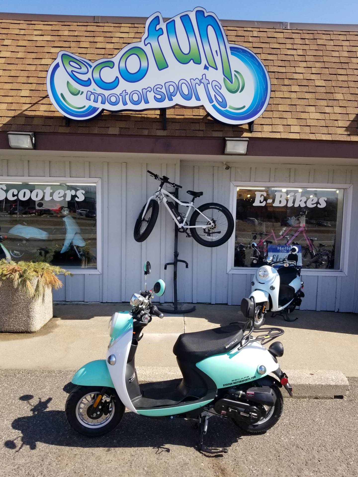 2022 YNGF Escape 49cc Scooter in Forest Lake, Minnesota - Photo 5