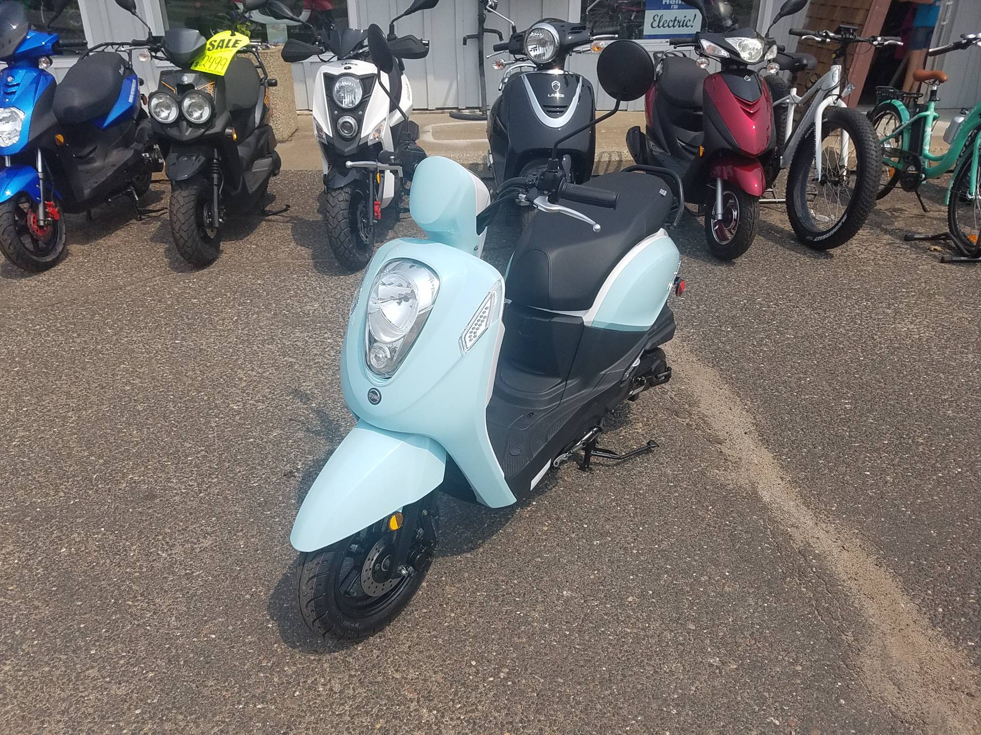 2024 SYM Mio 49cc Scooter in Forest Lake, Minnesota - Photo 2