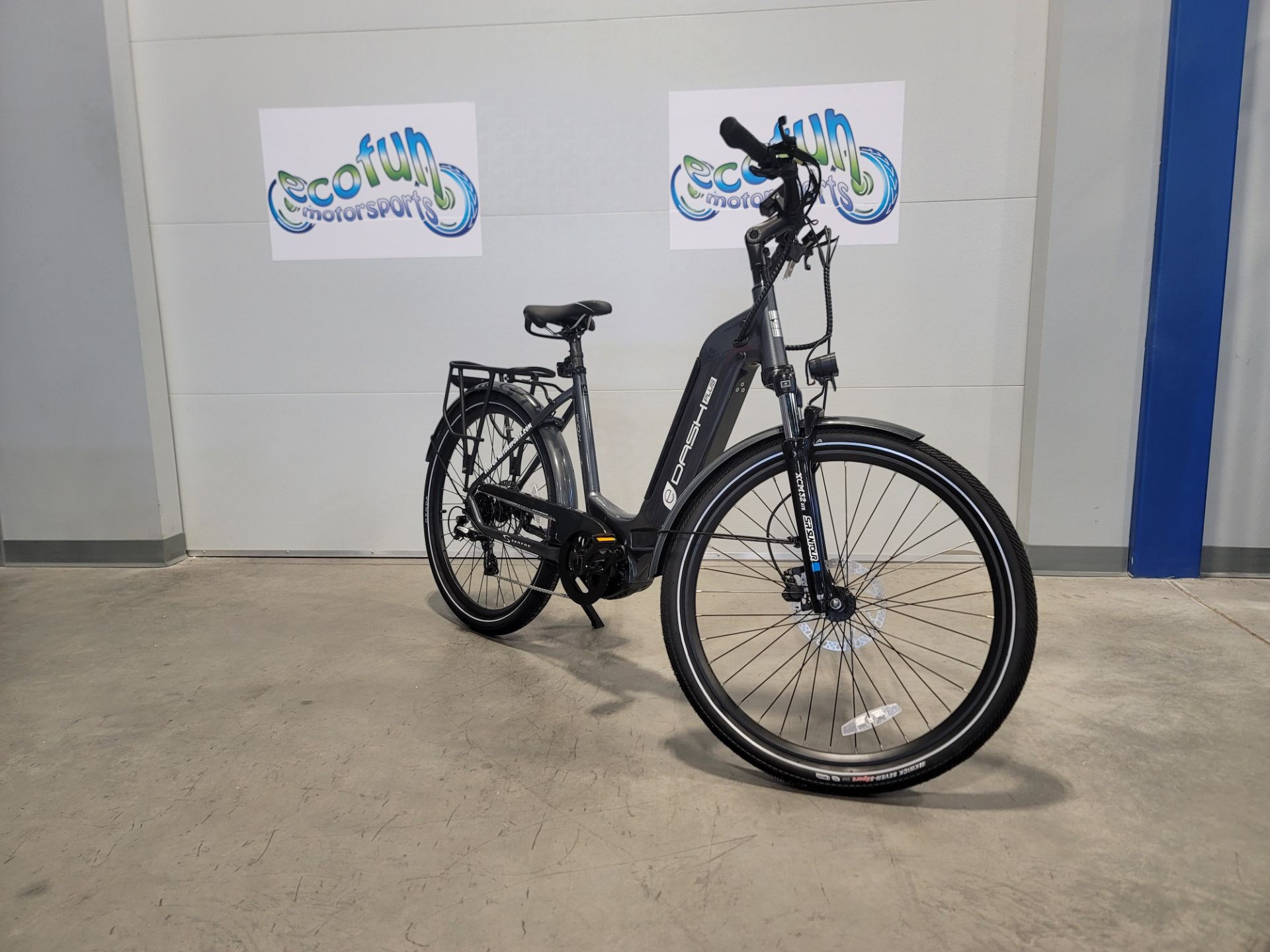 Serfas Dash+ 500 Step Thru Electric Bike- Small in Forest Lake, Minnesota - Photo 4