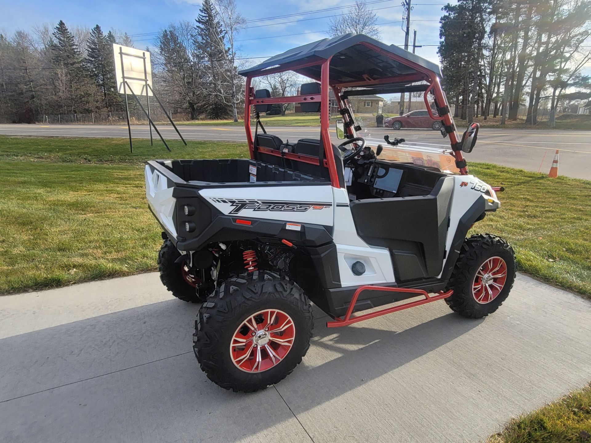 2024 Massimo Motor Sports LLC T-BOSS 760 EPS Side by Side in Forest Lake, Minnesota - Photo 8