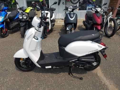 2022 SYM Mio 49cc Scooter in Forest Lake, Minnesota - Photo 19