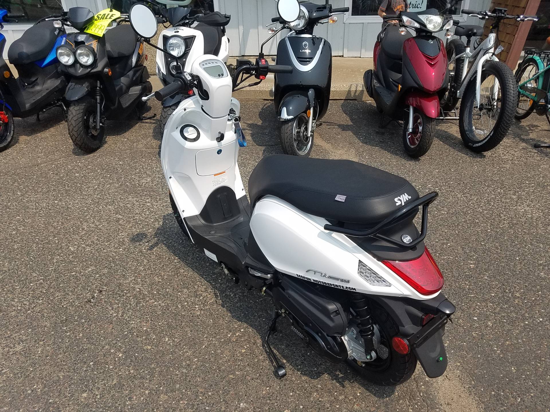 2022 SYM Mio 49cc Scooter in Forest Lake, Minnesota - Photo 24