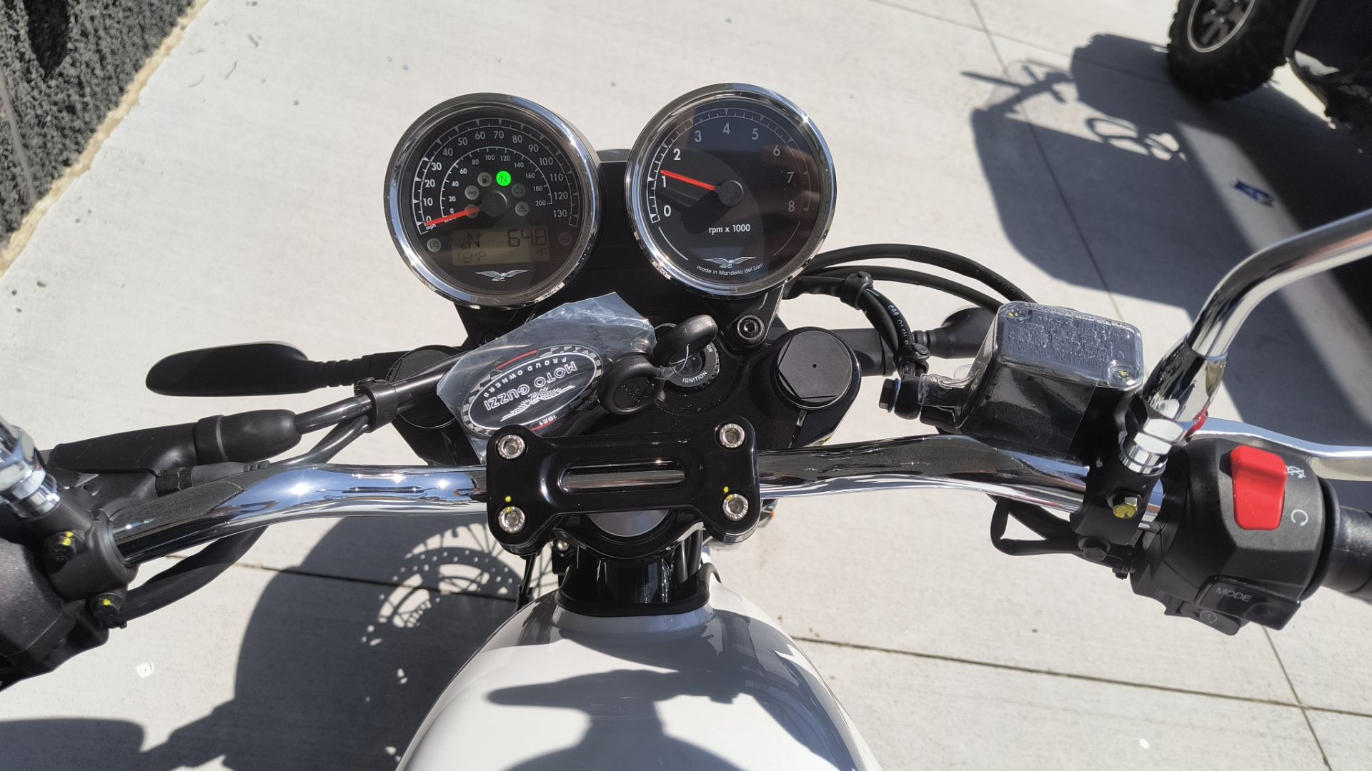 2023 Moto Guzzi V7 Special in Forest Lake, Minnesota - Photo 7