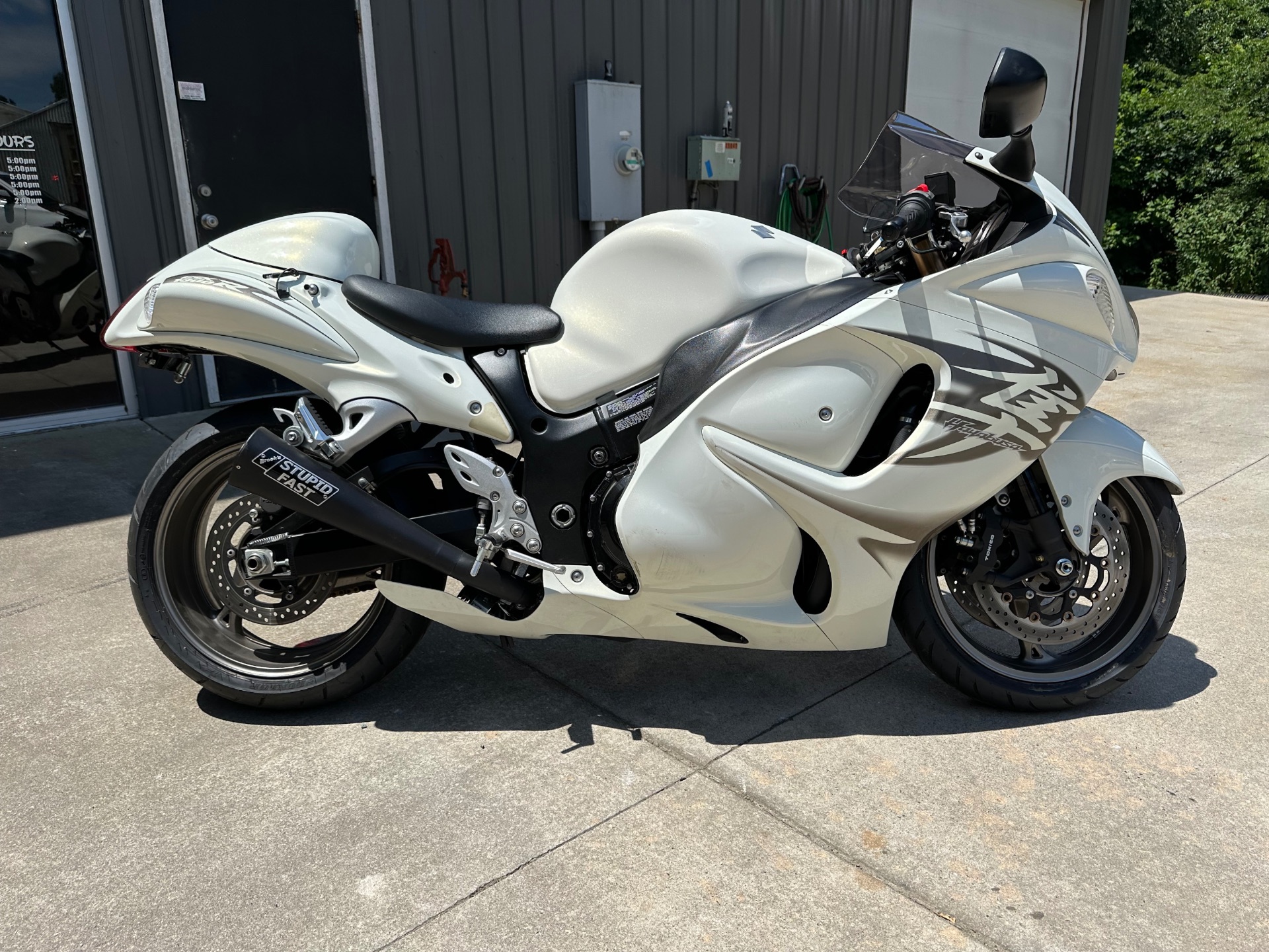 2011 Suzuki GSX-1300R in Lexington, North Carolina - Photo 4